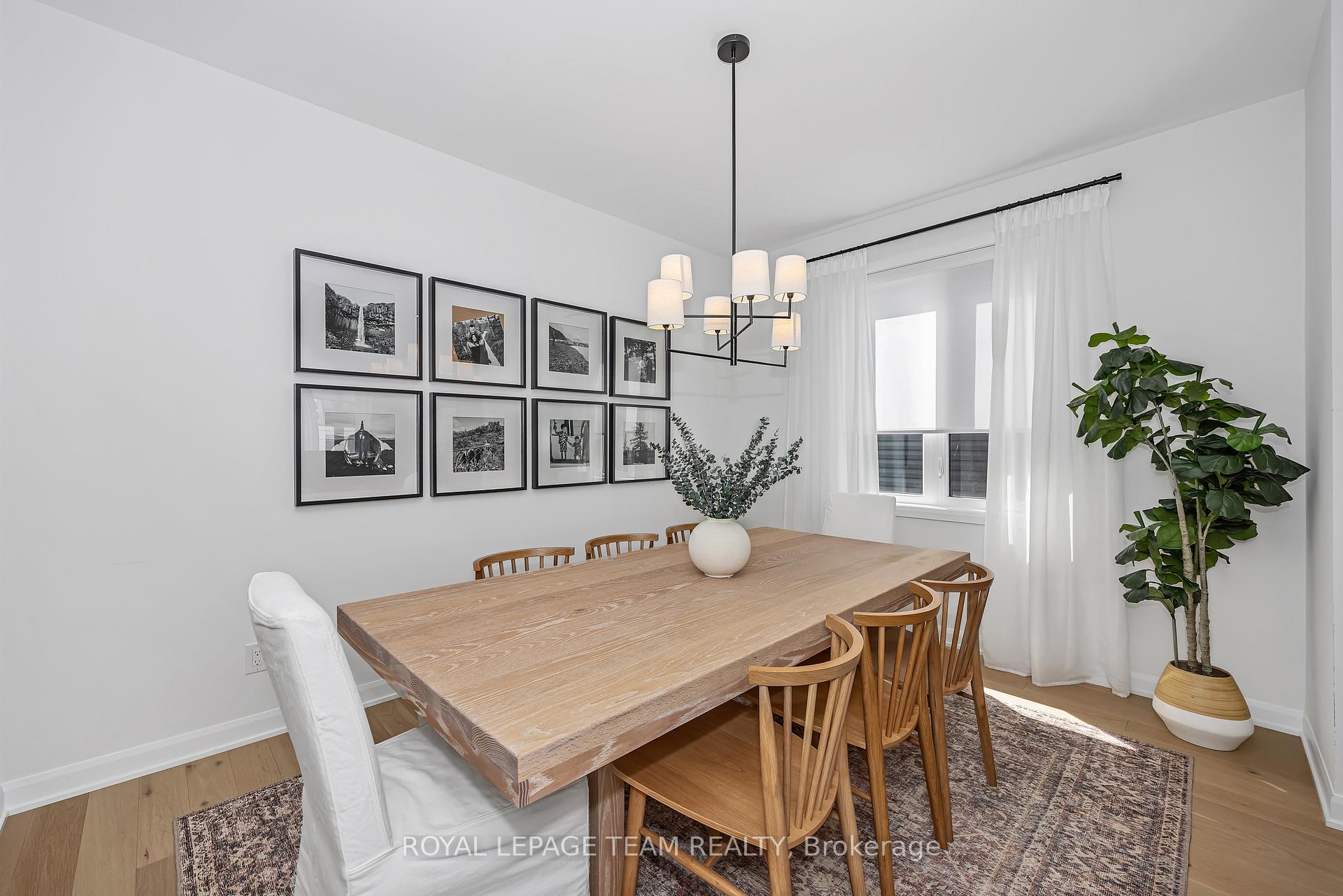 Photo 9 of 726 Coast Circle, Ottawa, Mahogany Community — HOMEH