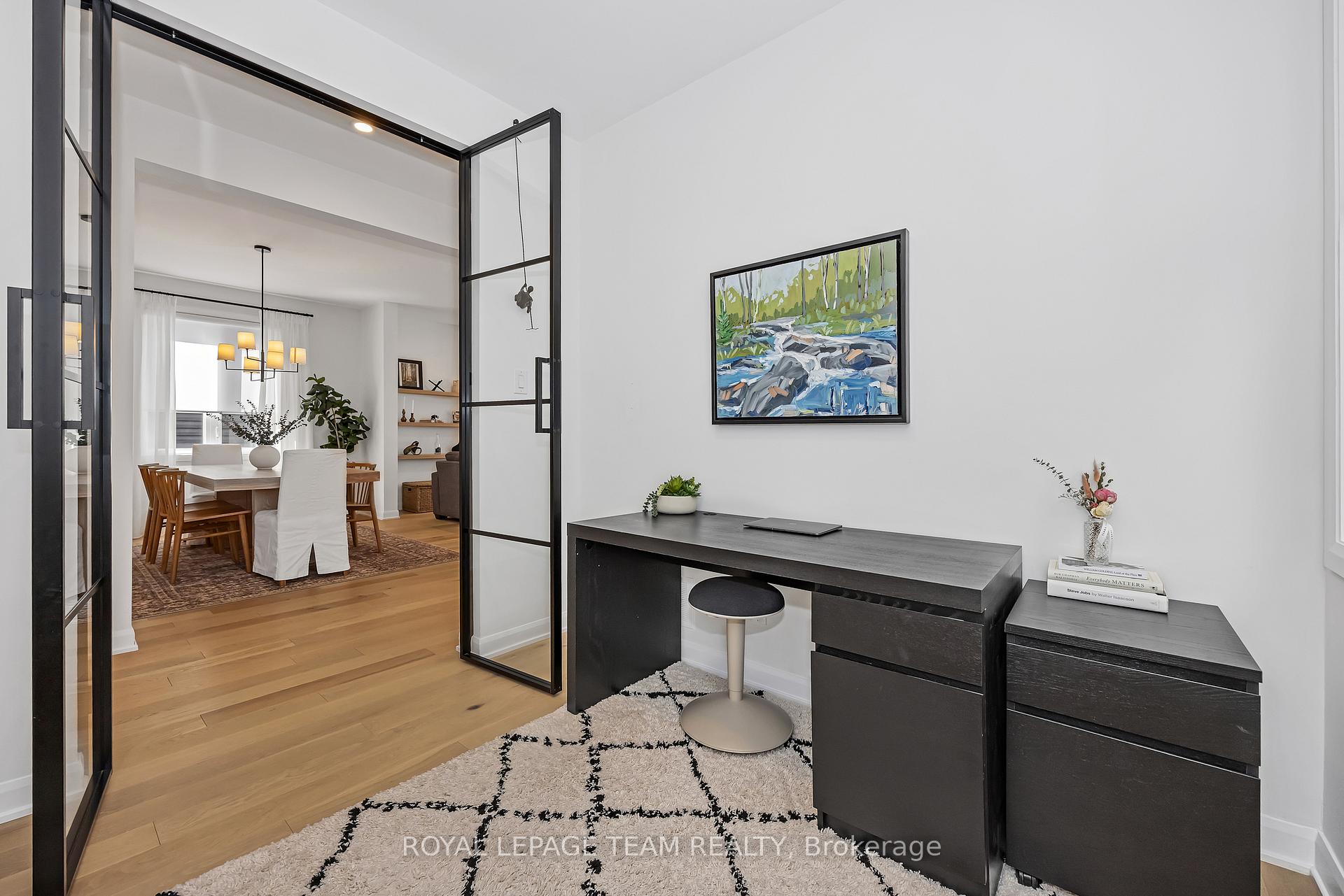 Photo 22 of 726 Coast Circle, Ottawa, Mahogany Community — HOMEH