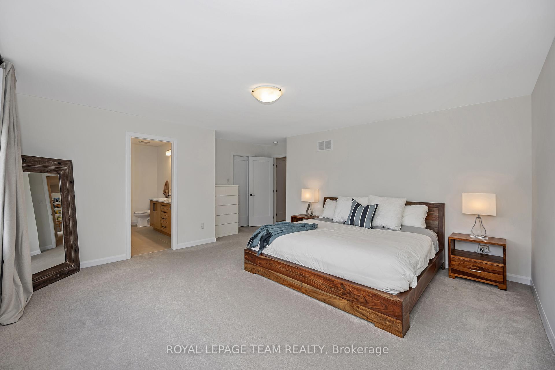Photo 27 of 726 Coast Circle, Ottawa, Mahogany Community — HOMEH