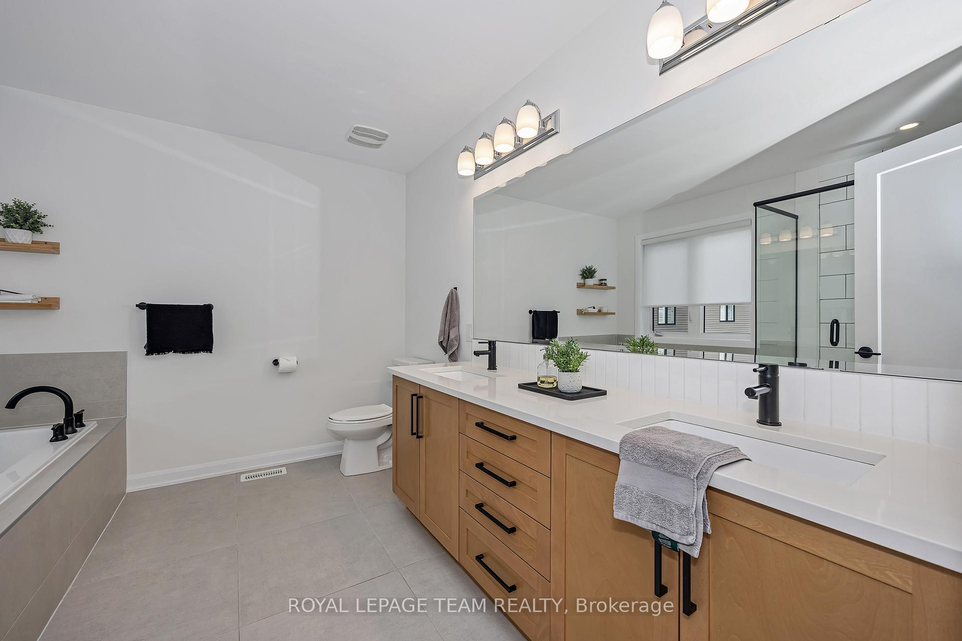 Photo 28 of 726 Coast Circle, Ottawa, Mahogany Community — HOMEH