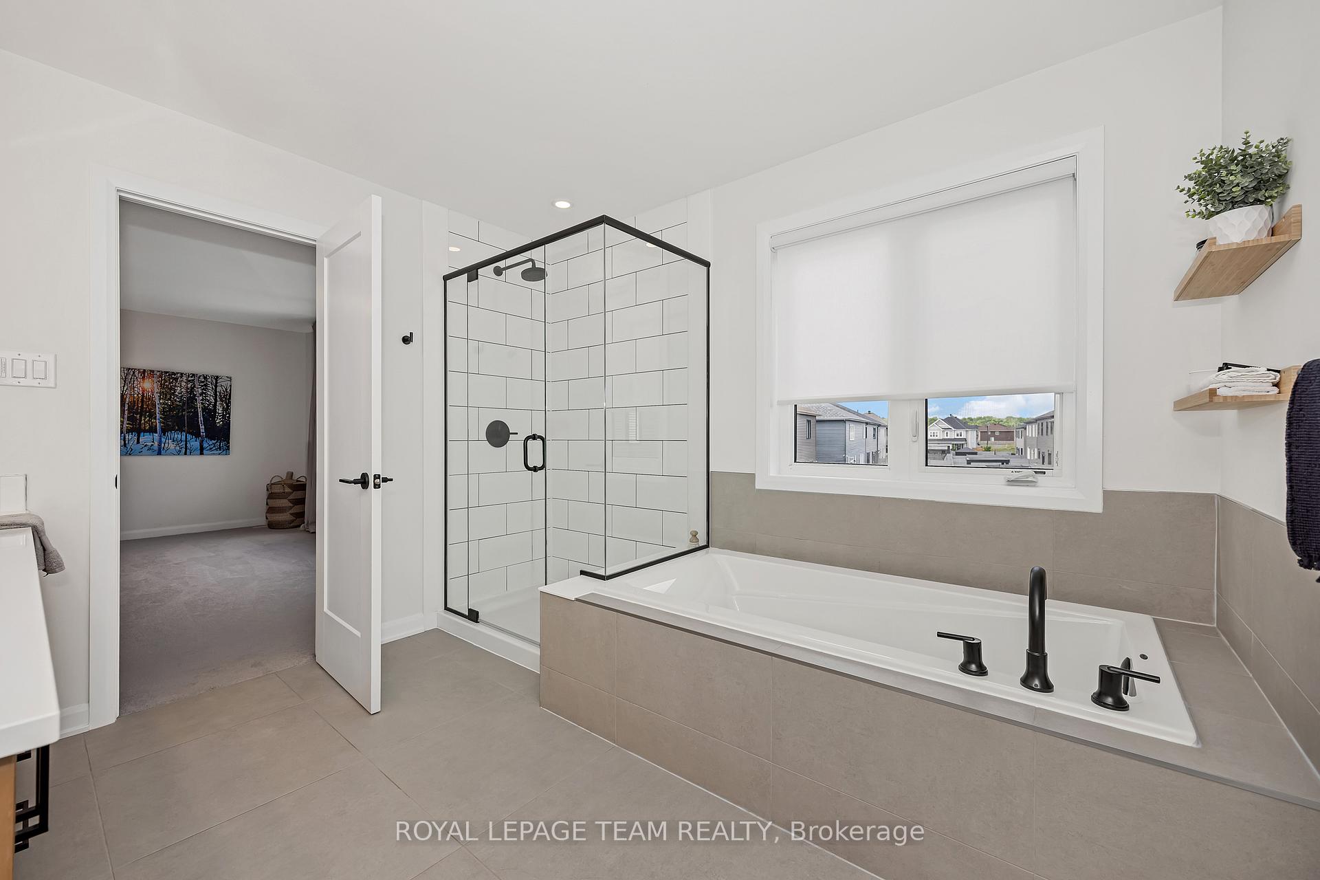 Photo 29 of 726 Coast Circle, Ottawa, Mahogany Community — HOMEH