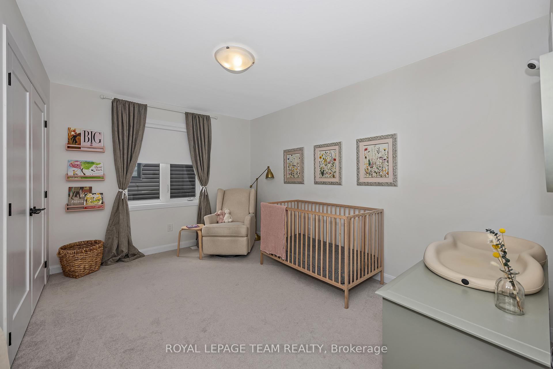 Photo 32 of 726 Coast Circle, Ottawa, Mahogany Community — HOMEH