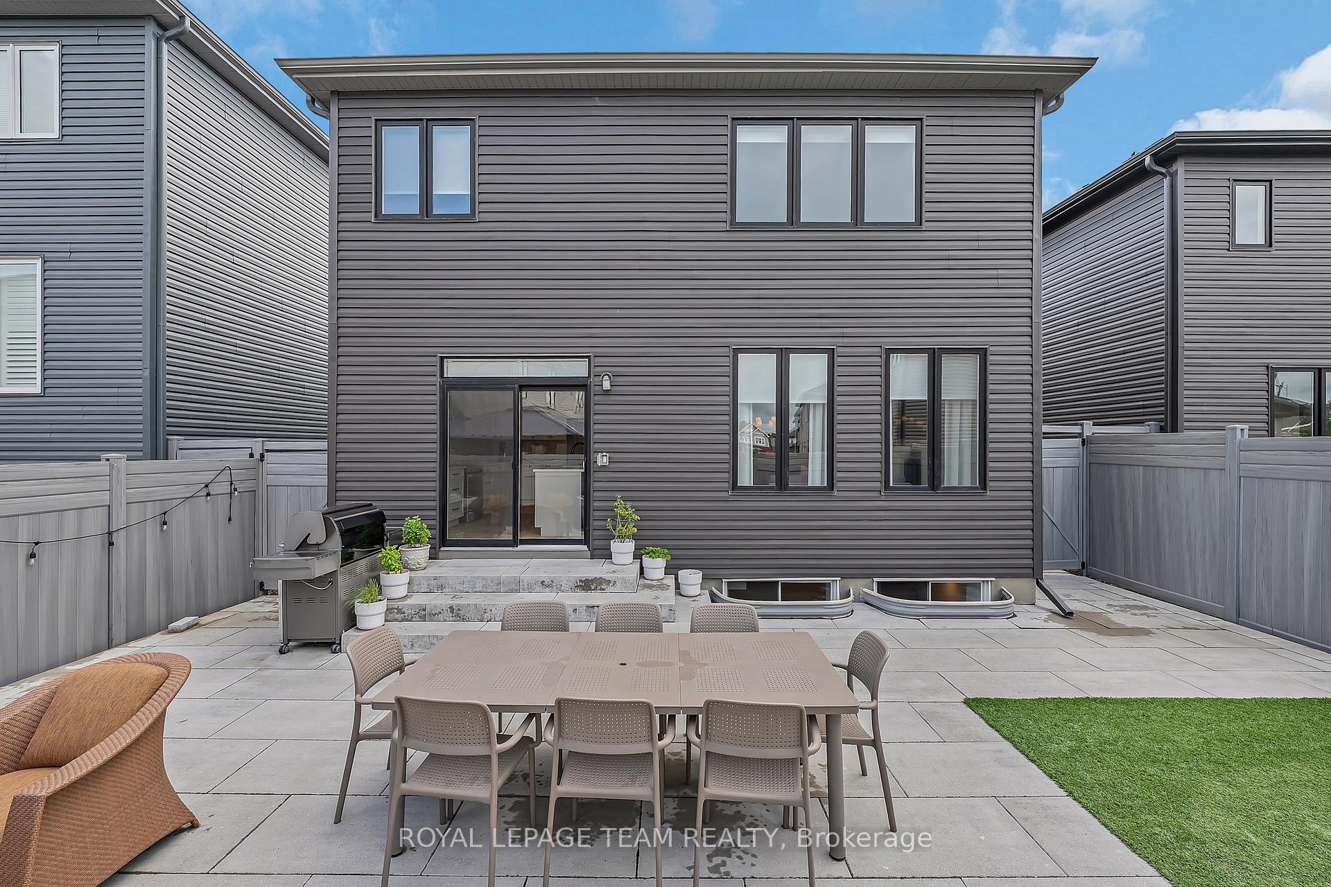 Photo 50 of 726 Coast Circle, Ottawa, Mahogany Community — HOMEH