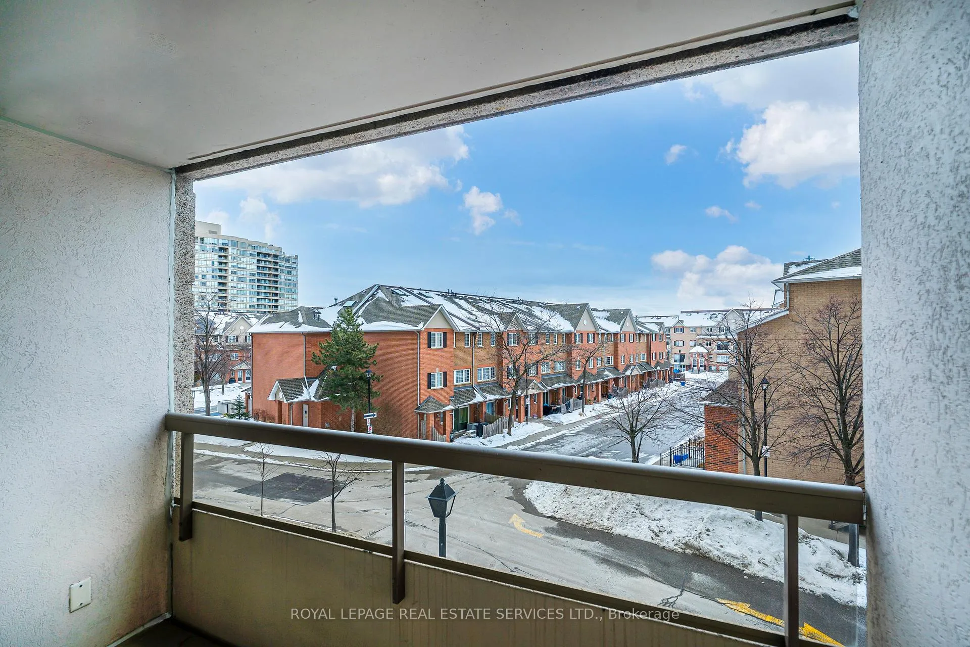 Photo 16 of Unit 310, 1000 The Esplanade N, Pickering, Town Centre — HOMEH