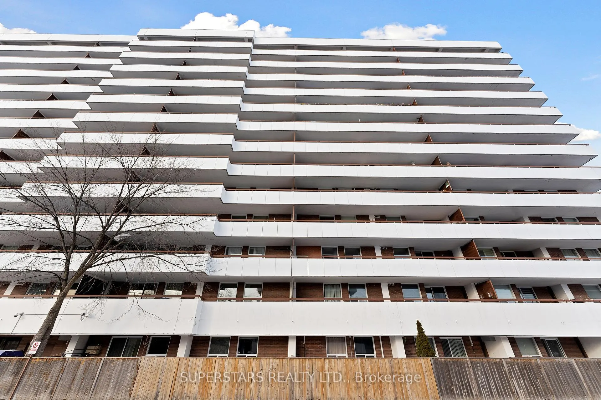 Photo 2 of Unit 1407, 1 Royal Orchard Boulevard, Markham, Royal Orchard — HOMEH