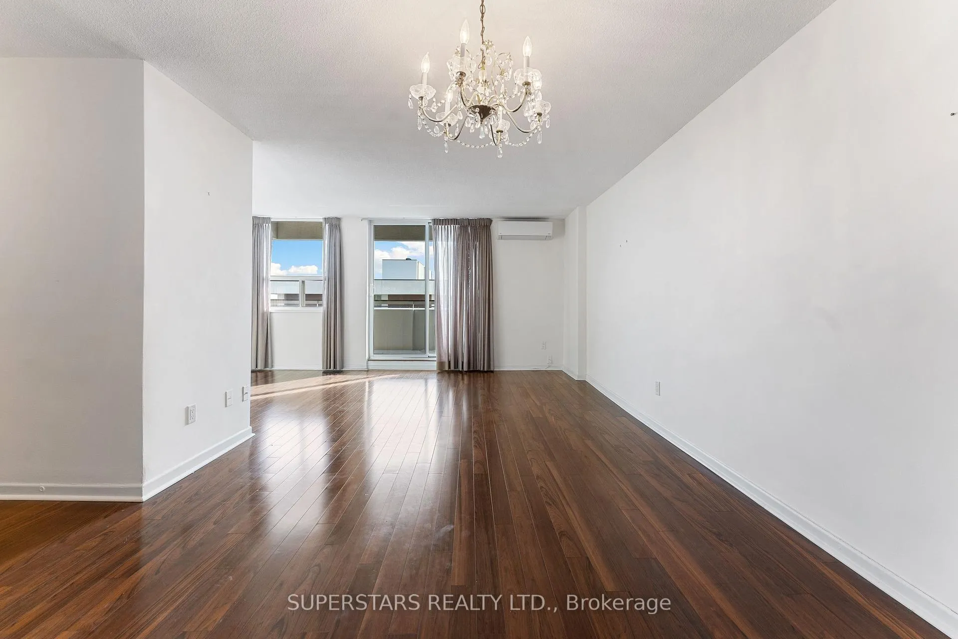 Photo 9 of Unit 1407, 1 Royal Orchard Boulevard, Markham, Royal Orchard — HOMEH