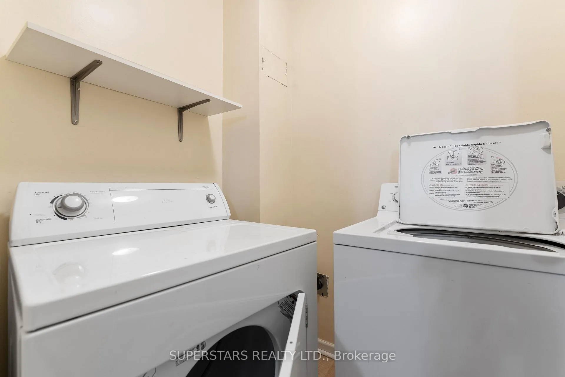 Photo 16 of Unit 1407, 1 Royal Orchard Boulevard, Markham, Royal Orchard — HOMEH