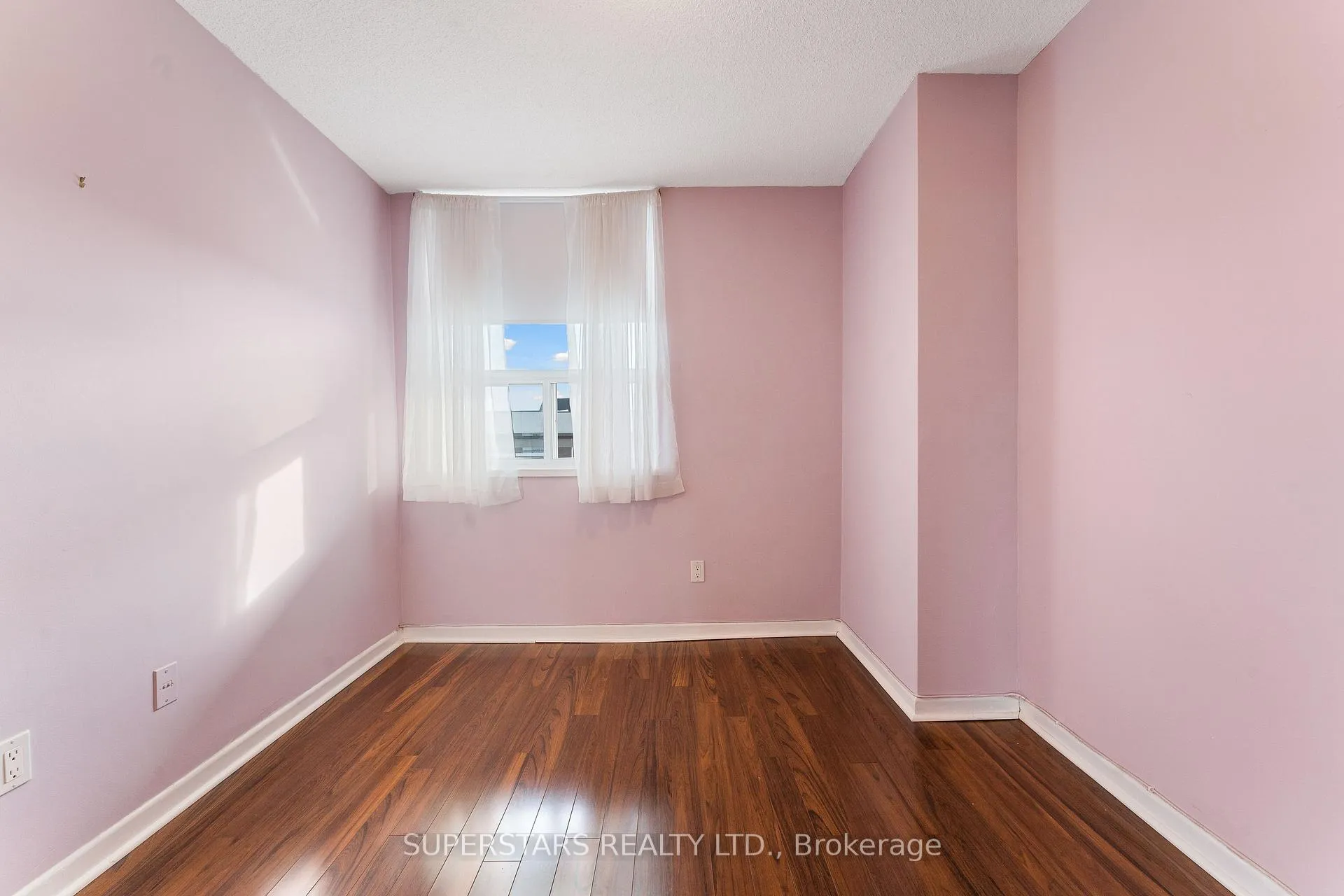 Photo 25 of Unit 1407, 1 Royal Orchard Boulevard, Markham, Royal Orchard — HOMEH