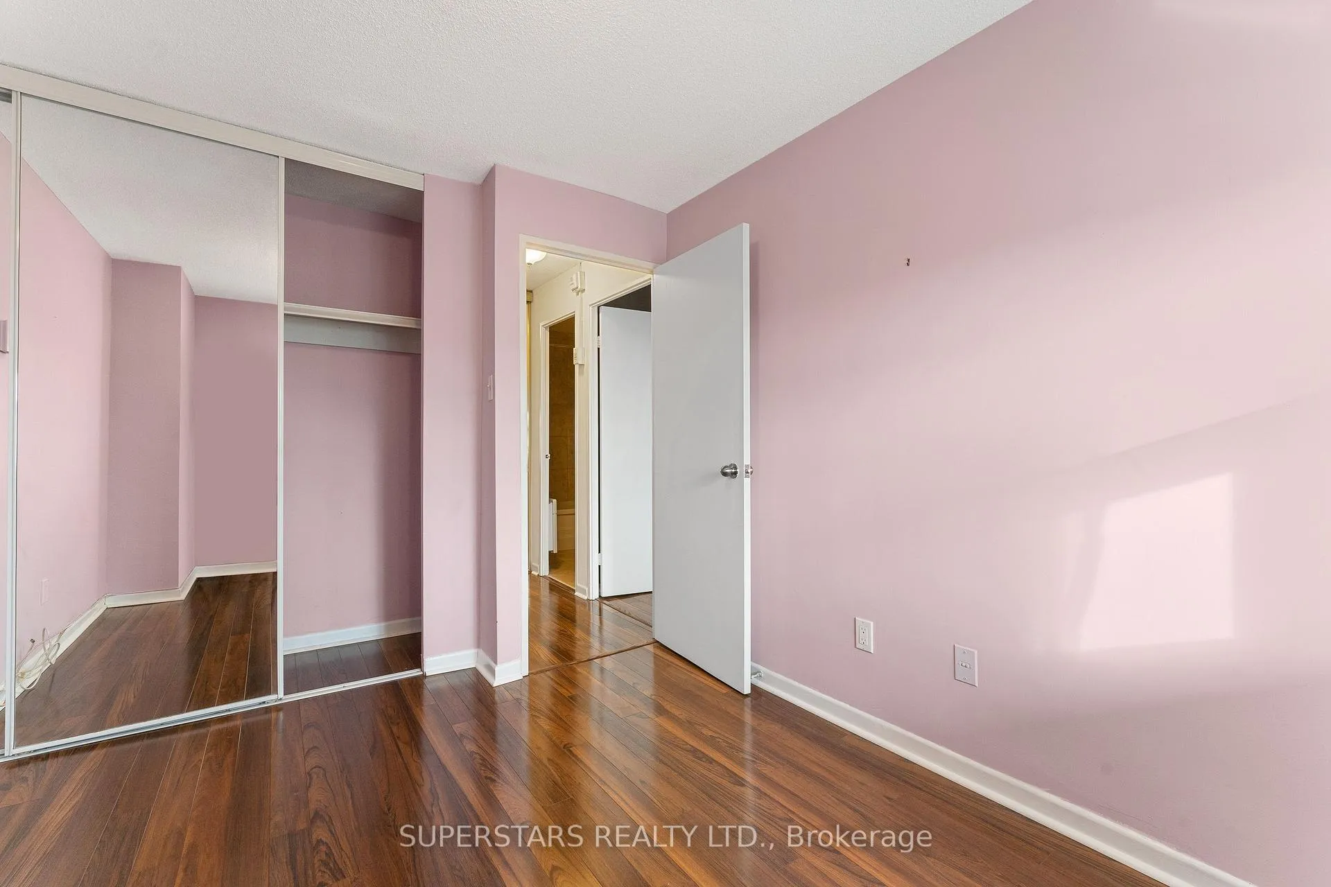 Photo 26 of Unit 1407, 1 Royal Orchard Boulevard, Markham, Royal Orchard — HOMEH