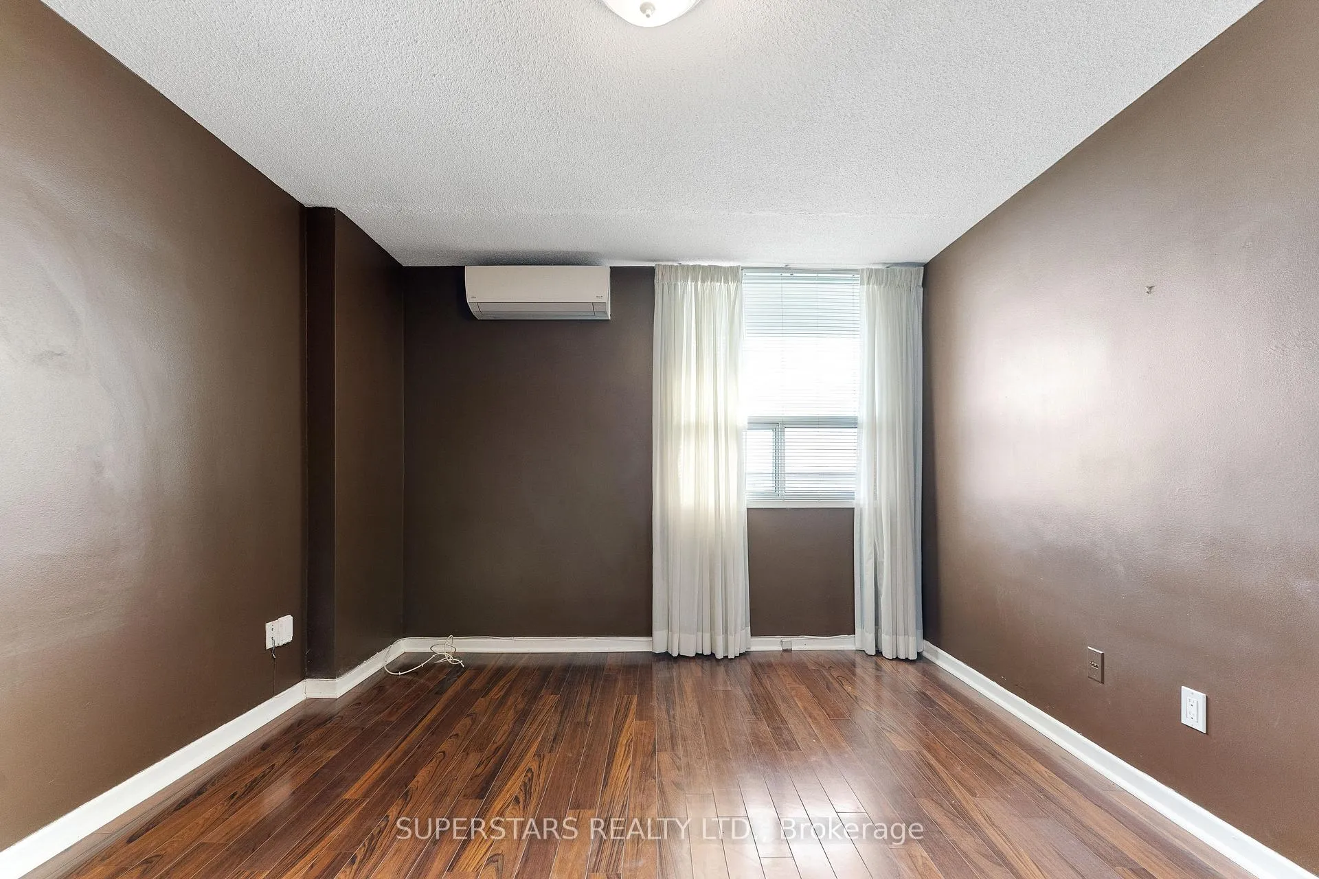 Photo 29 of Unit 1407, 1 Royal Orchard Boulevard, Markham, Royal Orchard — HOMEH