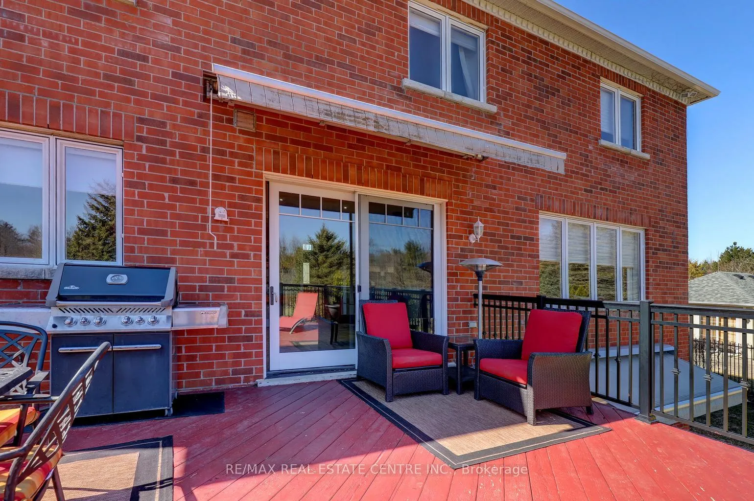 Photo 22 of 8 Deer Run Crescent, Halton Hills, Rural Esquesing — HOMEH