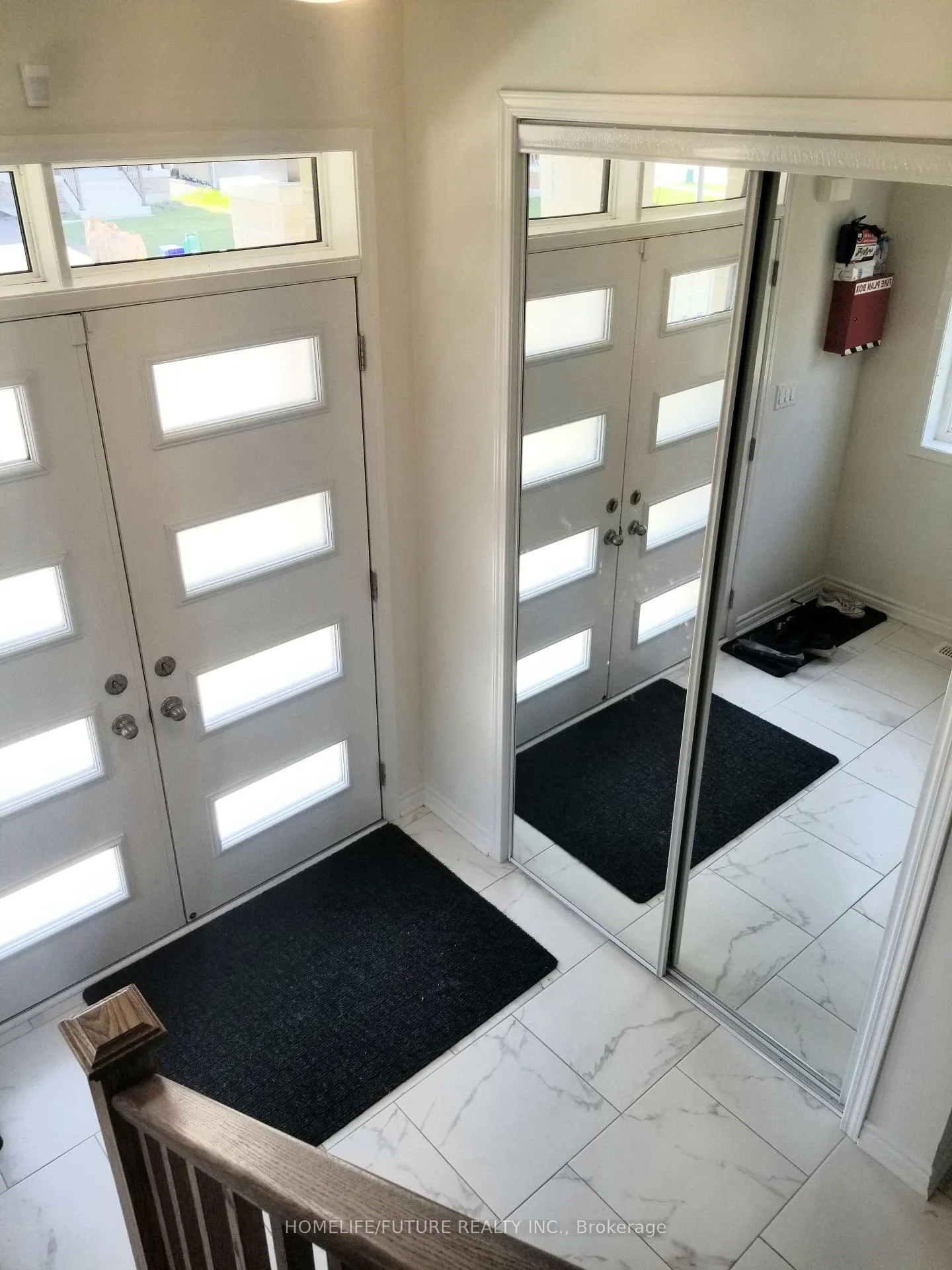 Photo 3 of 3101 Willowridge Path, Pickering, Rural Pickering — HOMEH