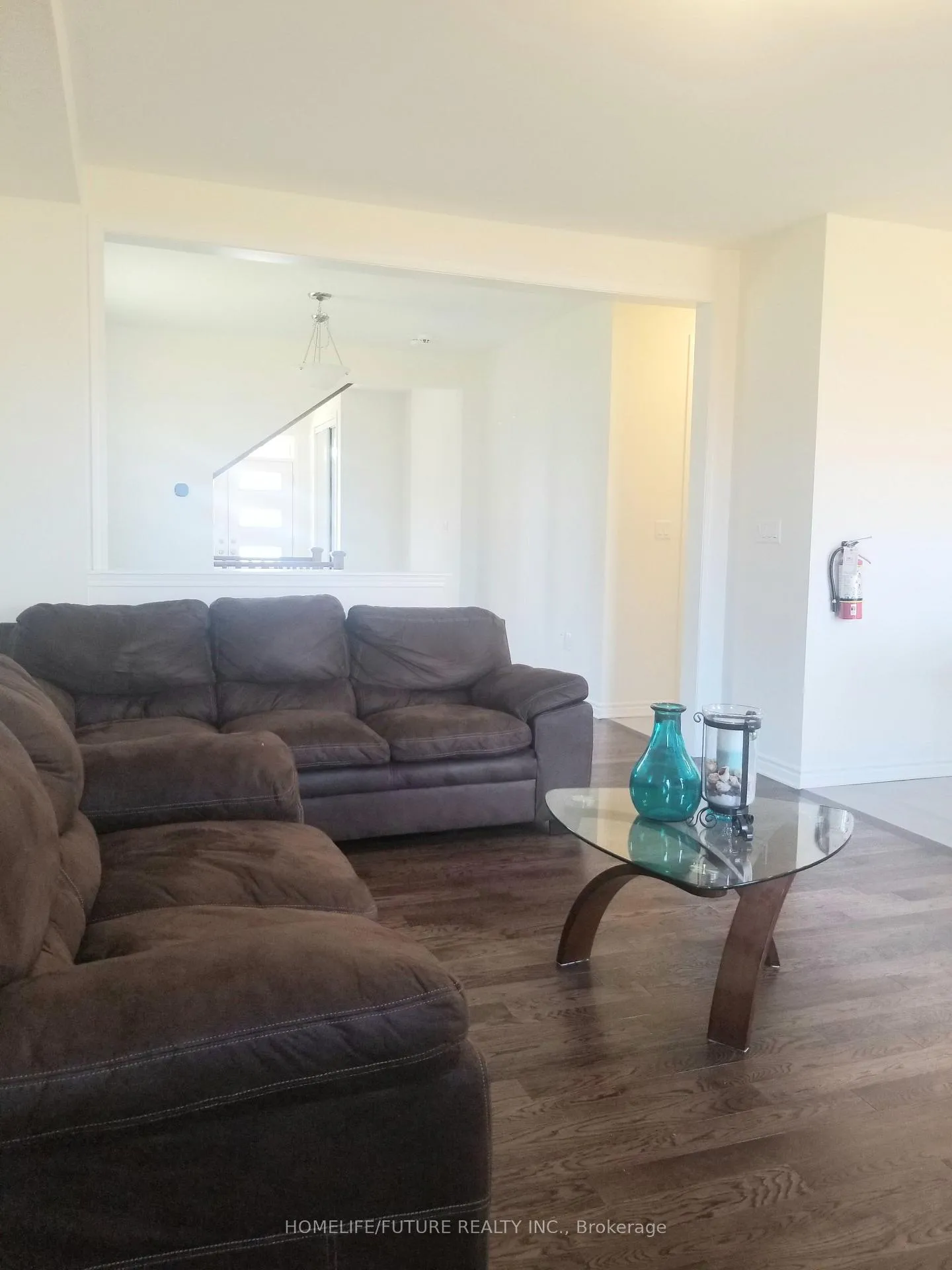 Photo 5 of 3101 Willowridge Path, Pickering, Rural Pickering — HOMEH