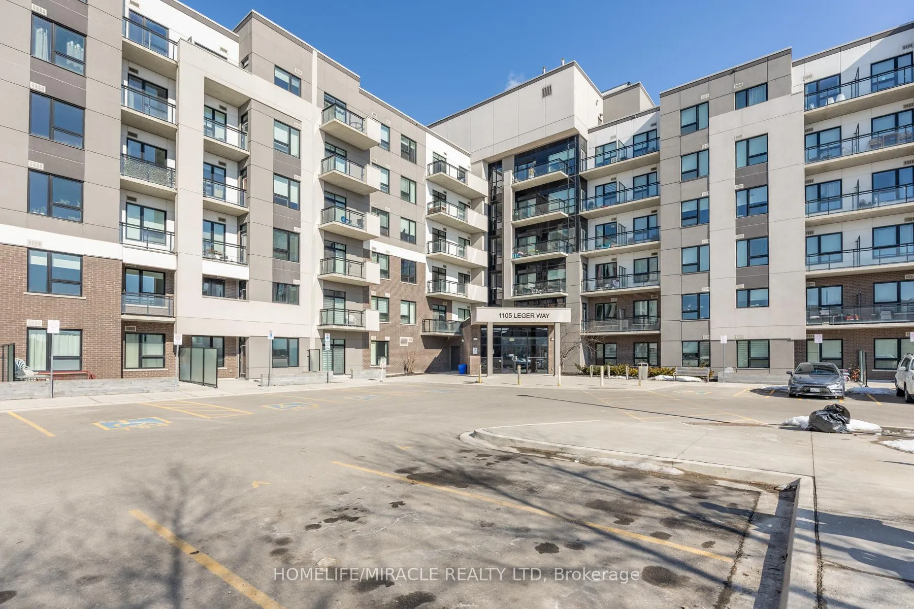 Front of Unit 421, 1105 Leger Way