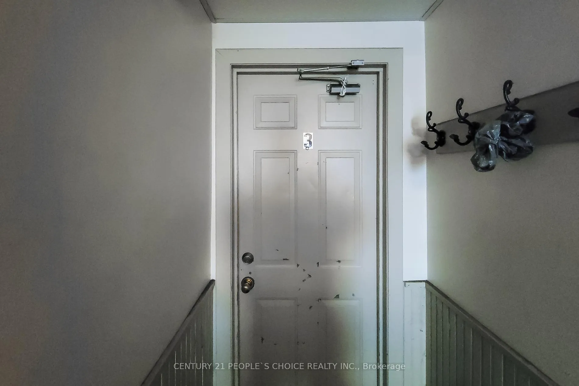 Photo 4 of Unit 3, 4999 McRae Street, Niagara Falls, Cherrywood — HOMEH