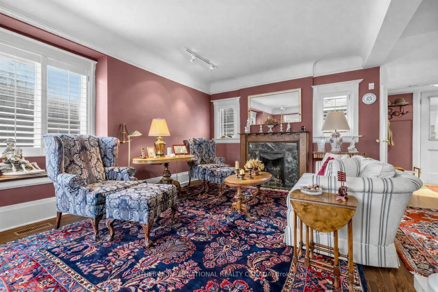 Photo 5 of 136 Roxborough Drive, Toronto, Rosedale-Moore Park — HOMEH