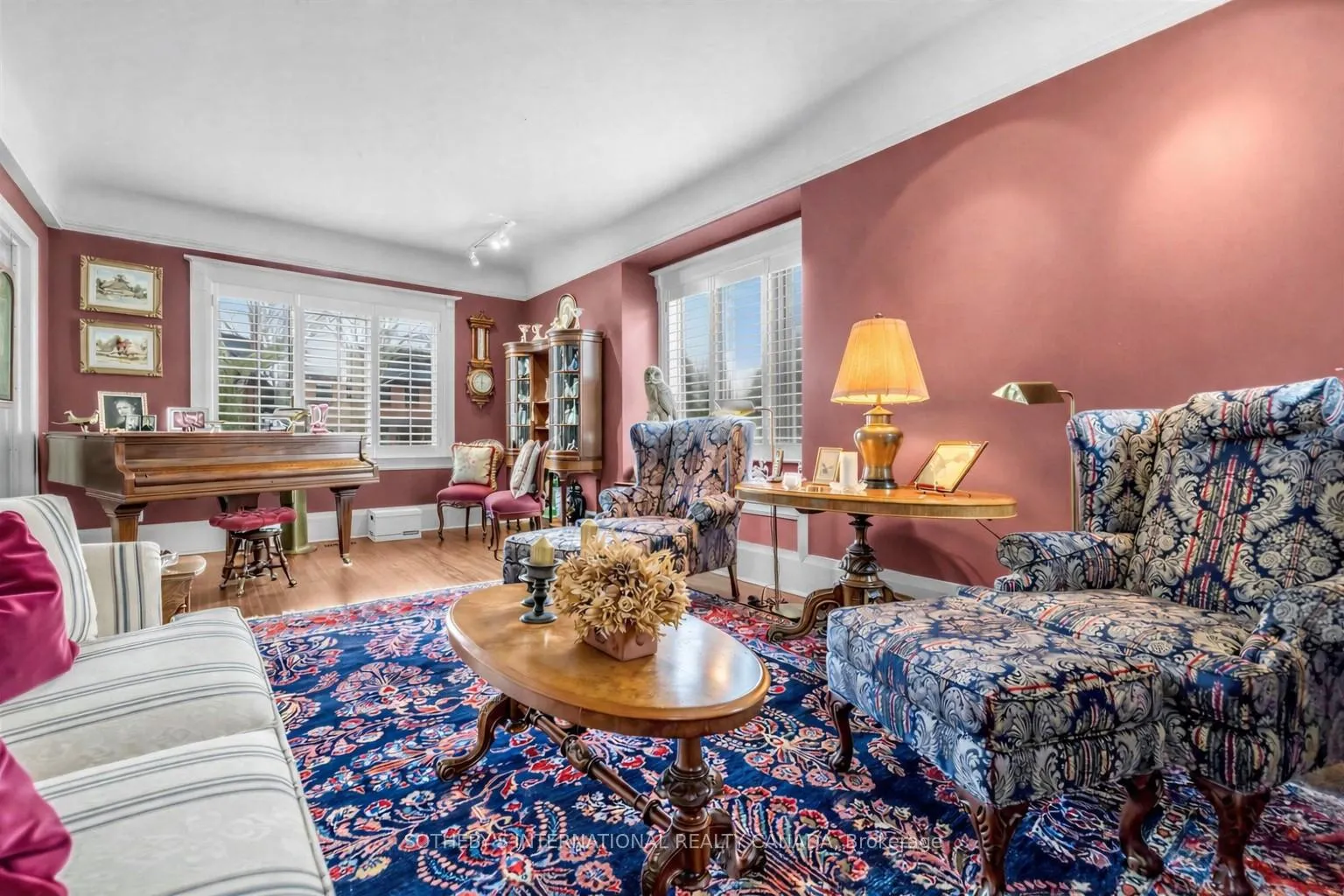 Photo 6 of 136 Roxborough Drive, Toronto, Rosedale-Moore Park — HOMEH