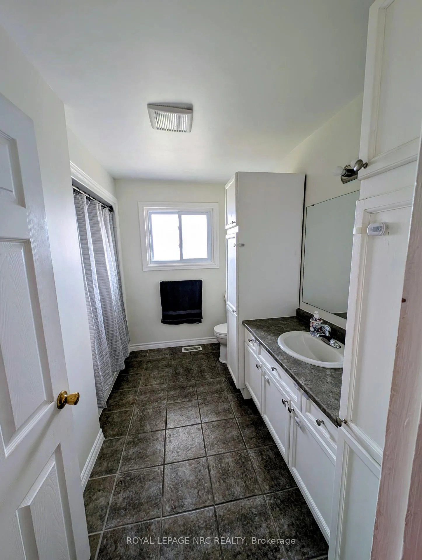 Photo 18 of 3194 Portage Road, Niagara Falls, Church's Lane — HOMEH