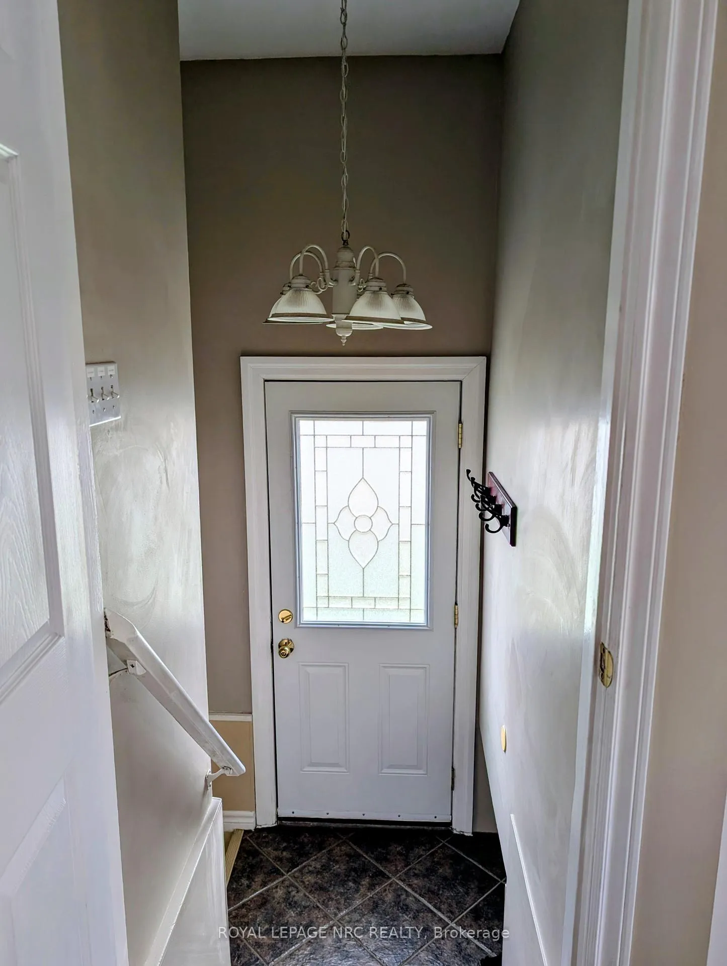 Photo 19 of 3194 Portage Road, Niagara Falls, Church's Lane — HOMEH