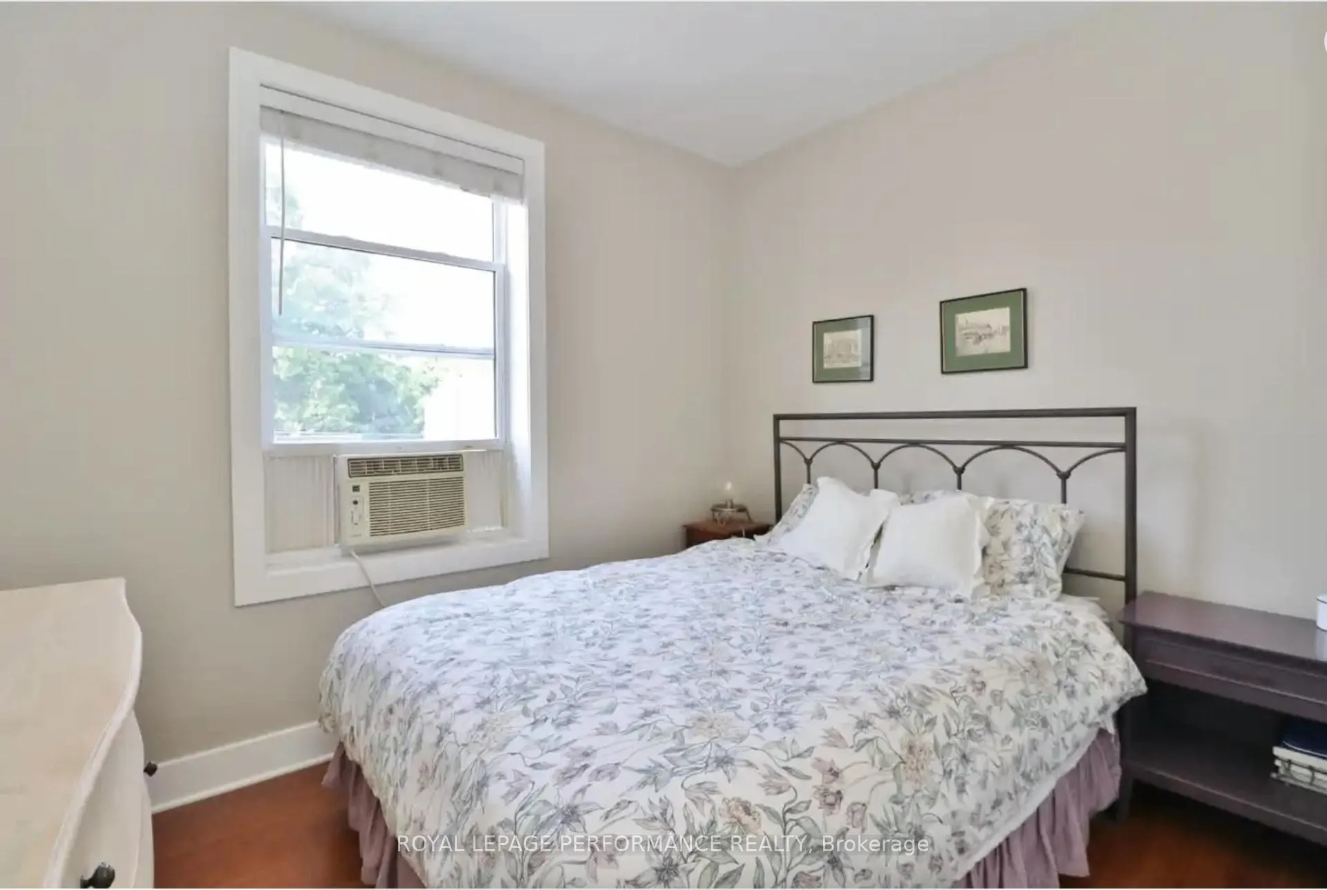 Photo 3 of Unit 2, 157 Drummond Street, Ottawa, Ottawa East — HOMEH