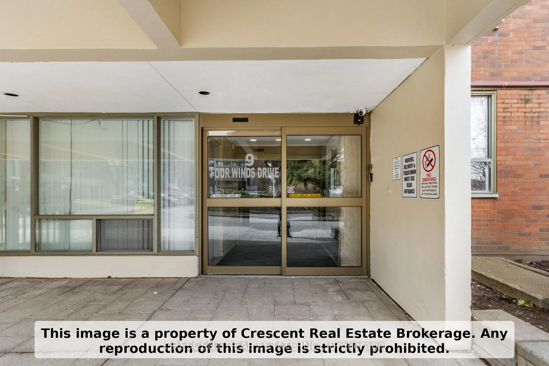 Photo 3 of Unit 710, 9 Four Winds Drive SW, North York, York University Heights — HOMEH