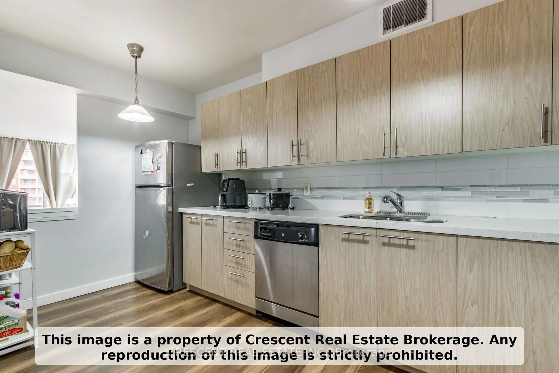 Photo 12 of Unit 710, 9 Four Winds Drive SW, North York, York University Heights — HOMEH
