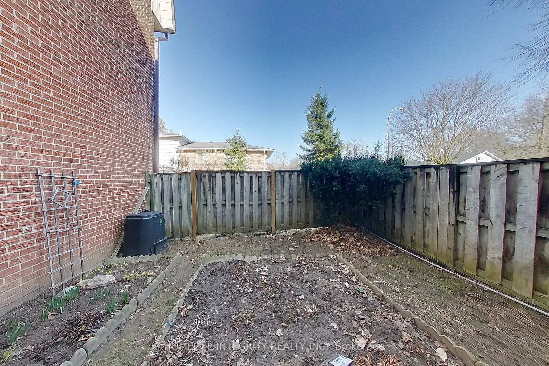 Photo 19 of Unit 2, 246 Unit 2 Tupper Boulevard, New Tecumseth, Alliston — HOMEH