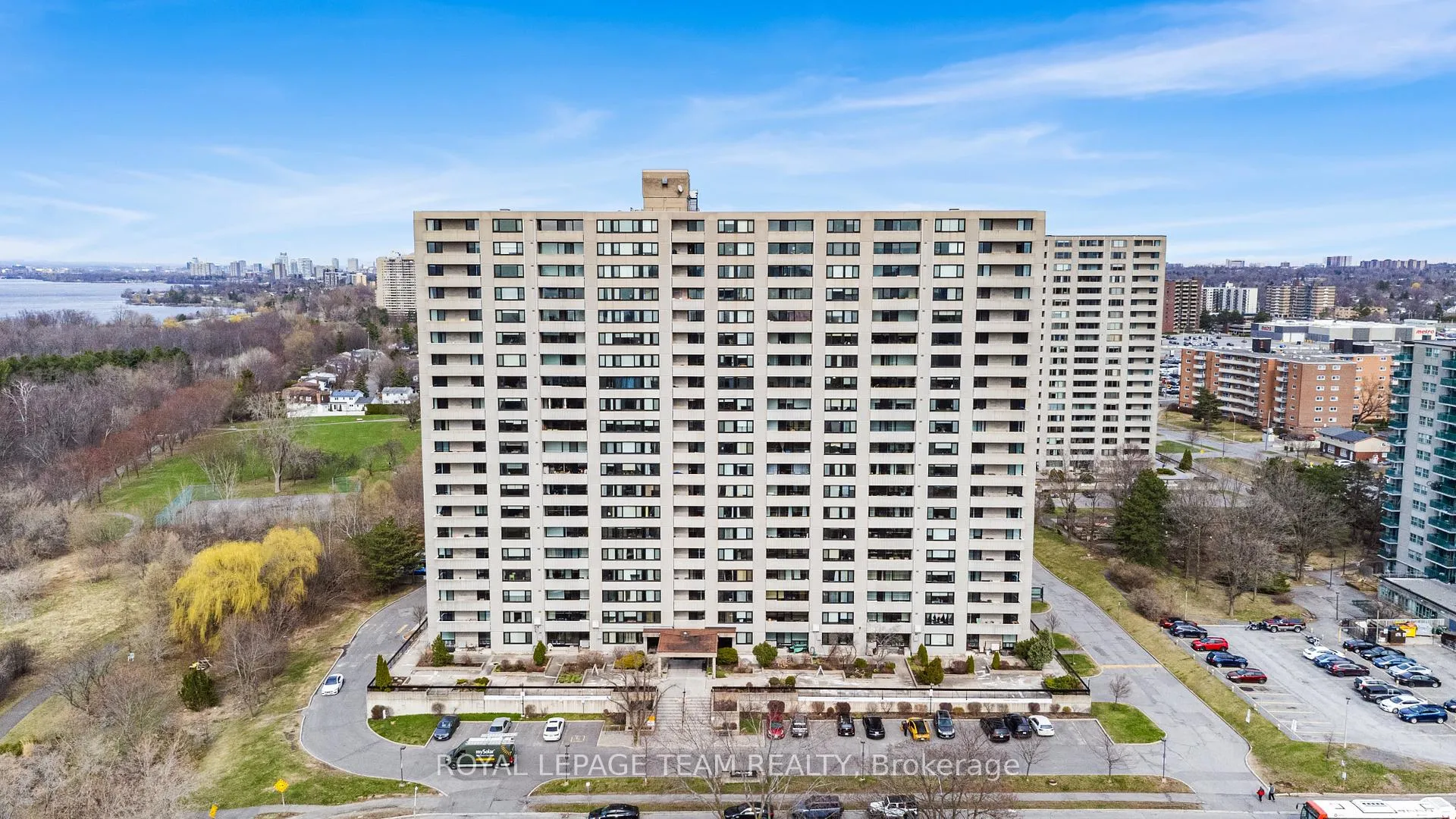 Photo 2 of Unit 1611, 265 Poulin Avenue N, Ottawa, Britannia — HOMEH