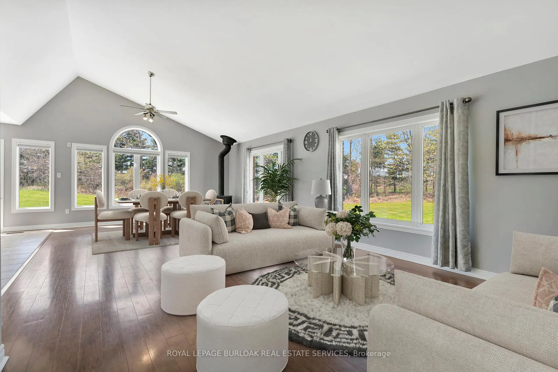 Photo 22 of 70 Governors Road E, Brant, Paris — HOMEH