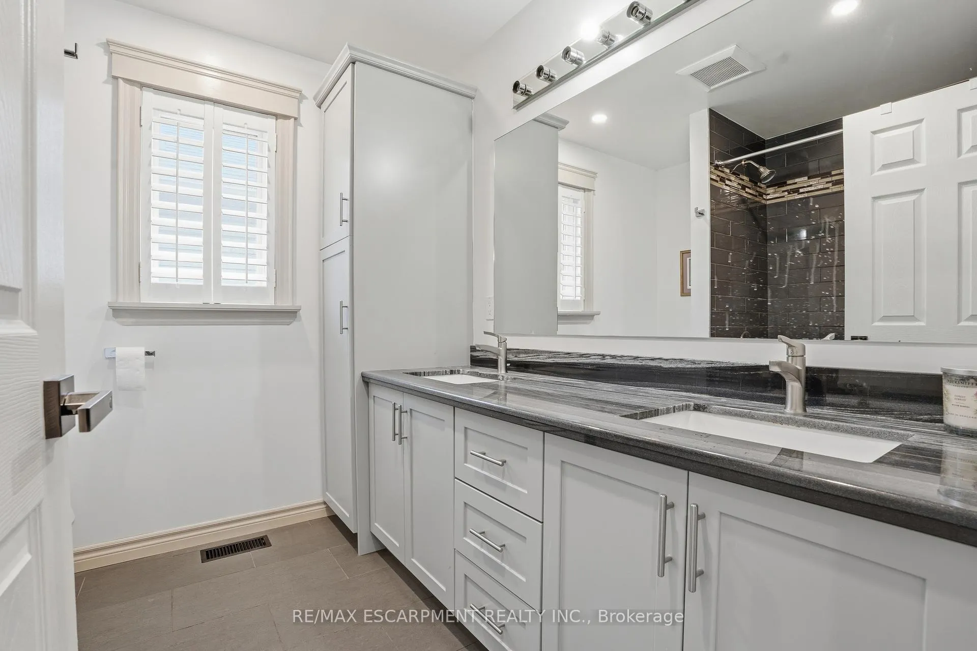 Photo 30 of 5 Arden Avenue, Hamilton, Hamilton Beach — HOMEH