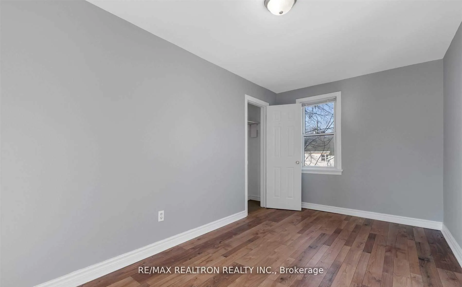 Photo 7 of 6247 Taylor Street, Niagara Falls, Dorchester — HOMEH