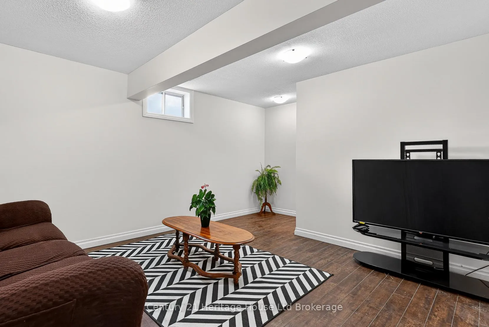 Photo 14 of 42 Eleanor Street, West Perth, Mitchell — HOMEH