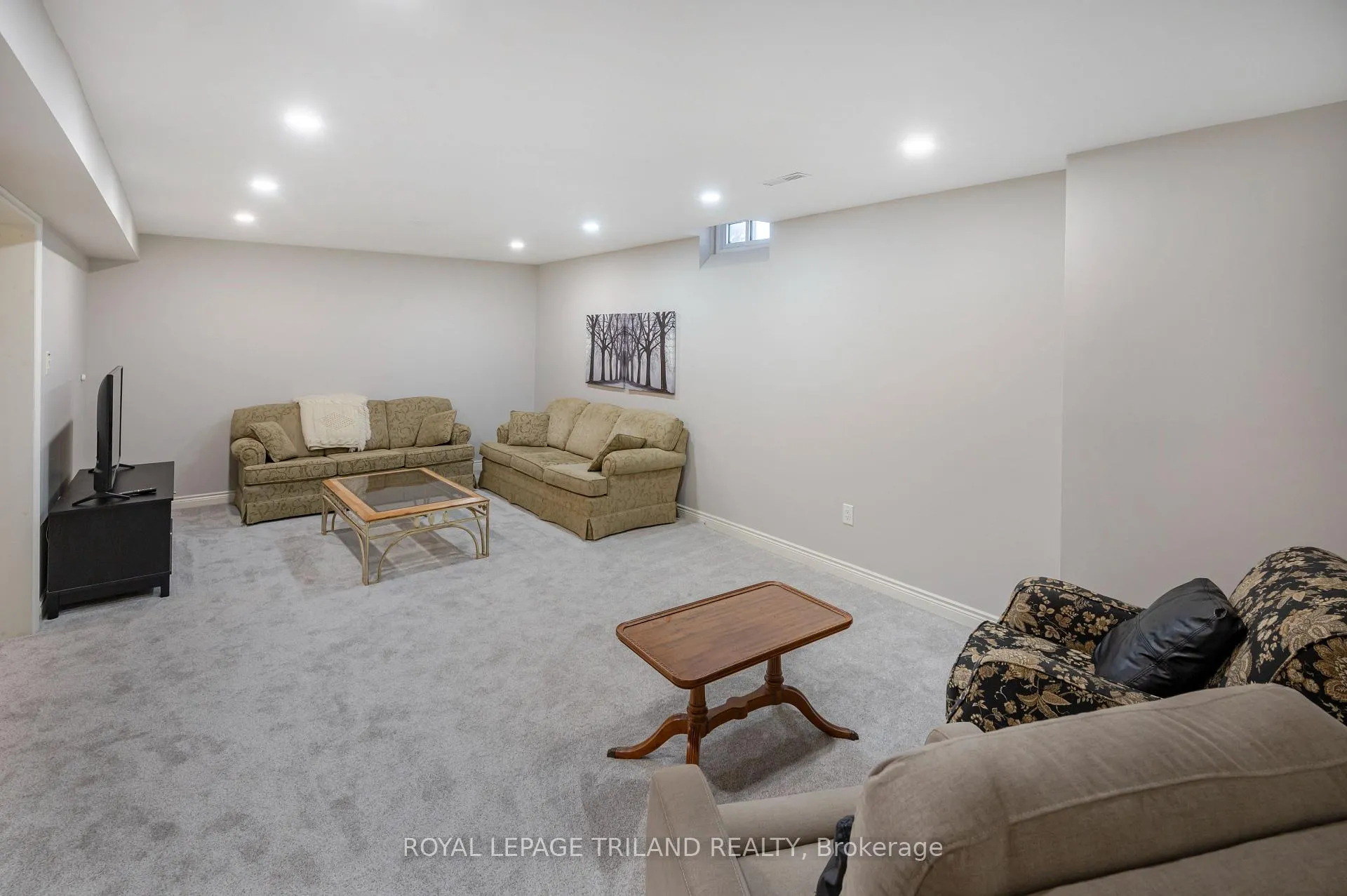 Photo 30 of Unit 1, 70 Glenroy Road, London, South T — HOMEH