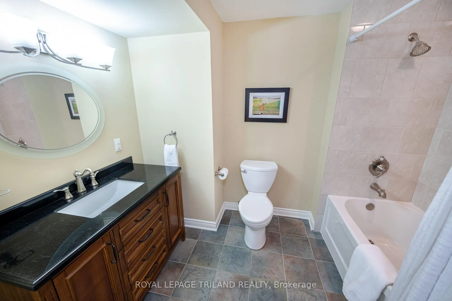 Photo 37 of Unit 1, 70 Glenroy Road, London, South T — HOMEH