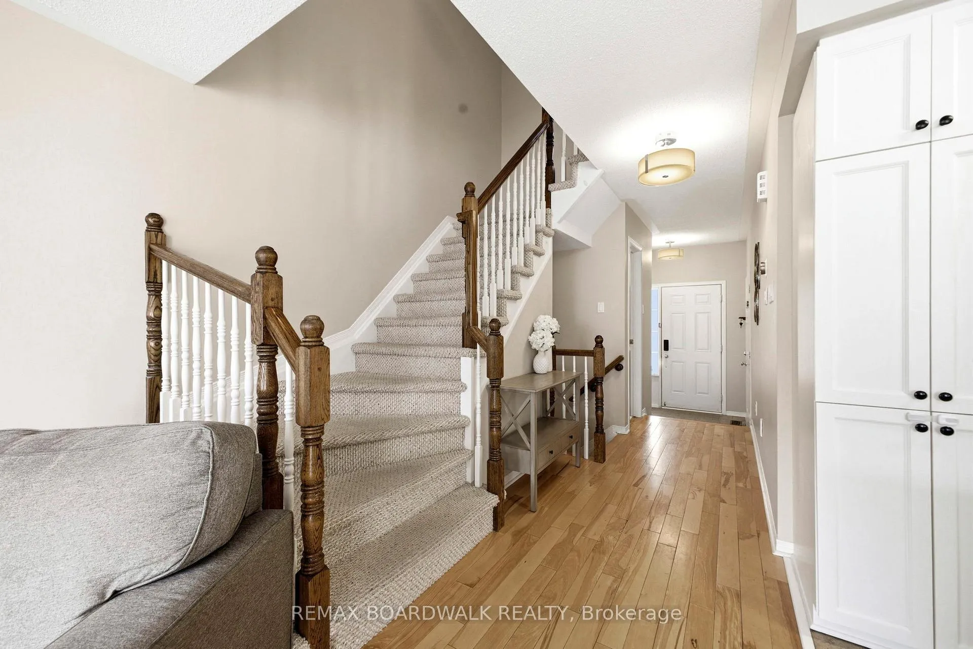 Photo 11 of 110 Prem Circle, Ottawa, Barrhaven - Cedargrove/Fraserdale — HOMEH