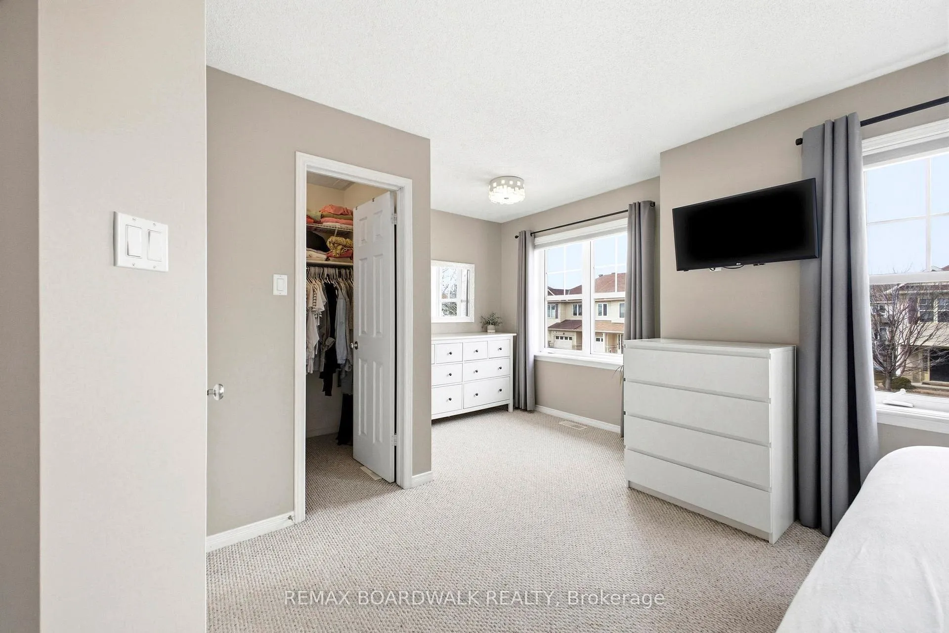 Photo 15 of 110 Prem Circle, Ottawa, Barrhaven - Cedargrove/Fraserdale — HOMEH