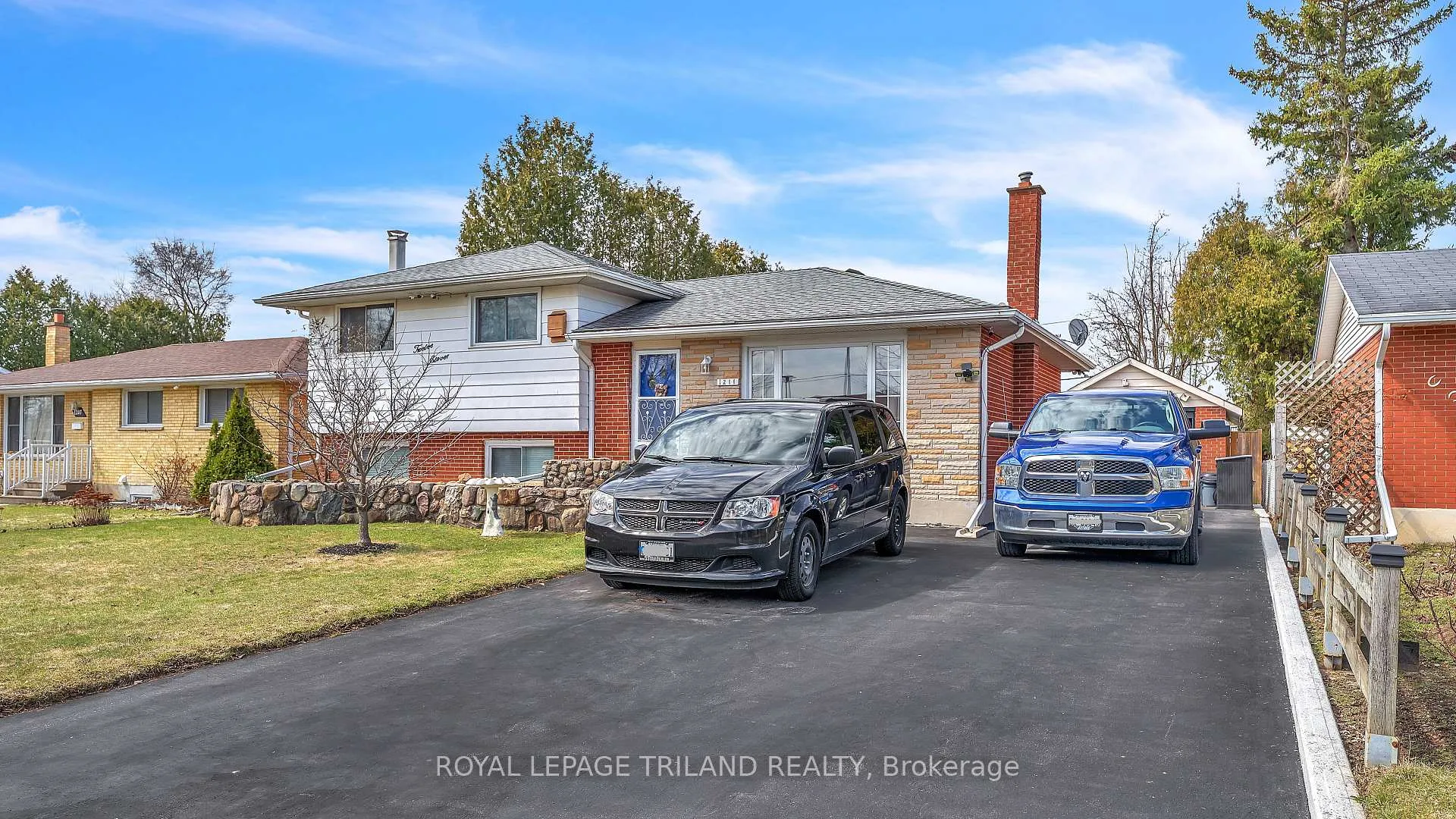 Photo 1 of 1211 Sorrel Road, London, East D — HOMEH