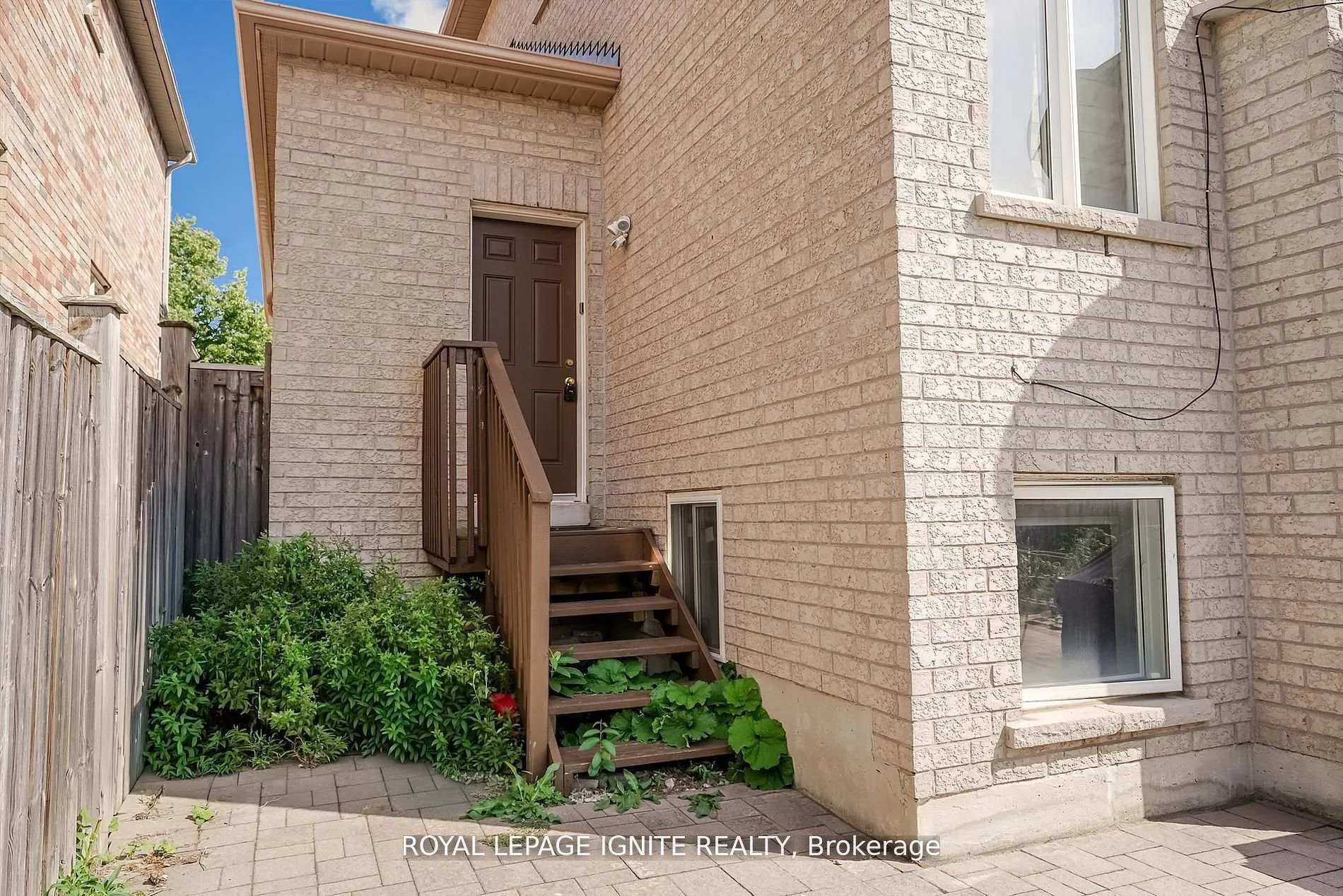 Photo 7 of Unit Bsmt, 14 Anjac Crescent, Markham, Greensborough — HOMEH