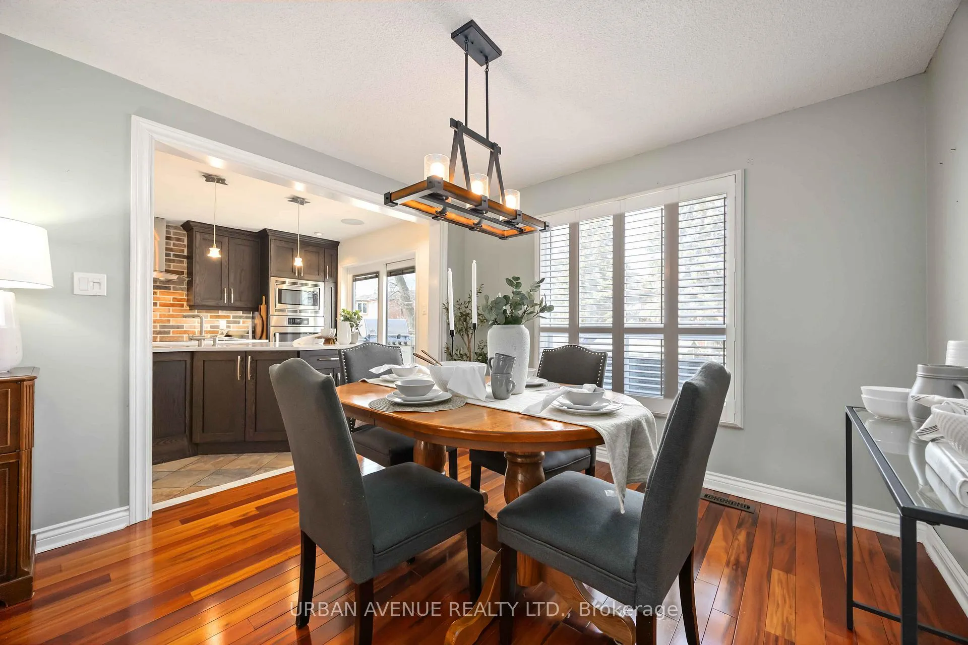 Photo 9 of 711 Cowan Circle, Pickering, Rosebank — HOMEH