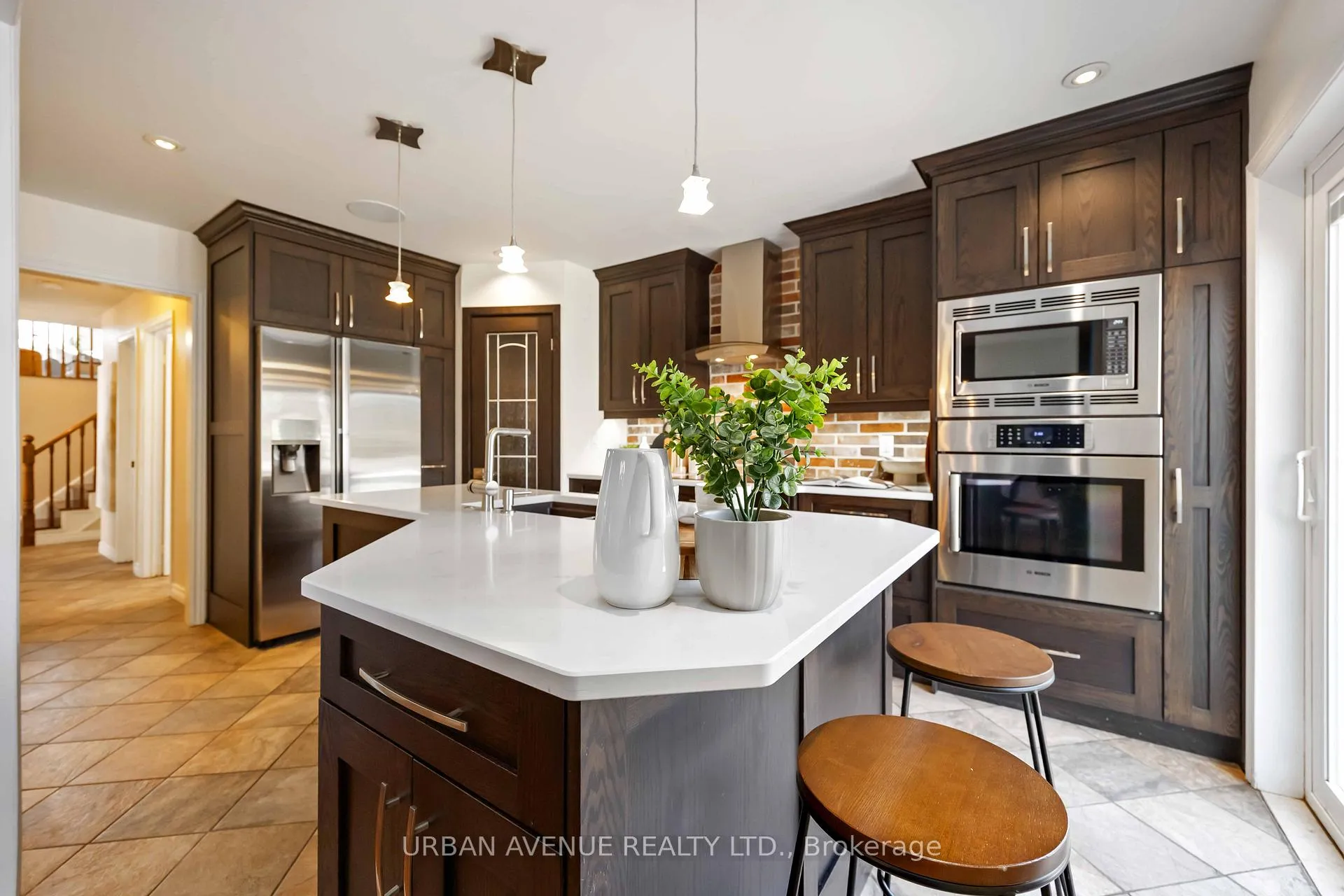 Photo 11 of 711 Cowan Circle, Pickering, Rosebank — HOMEH