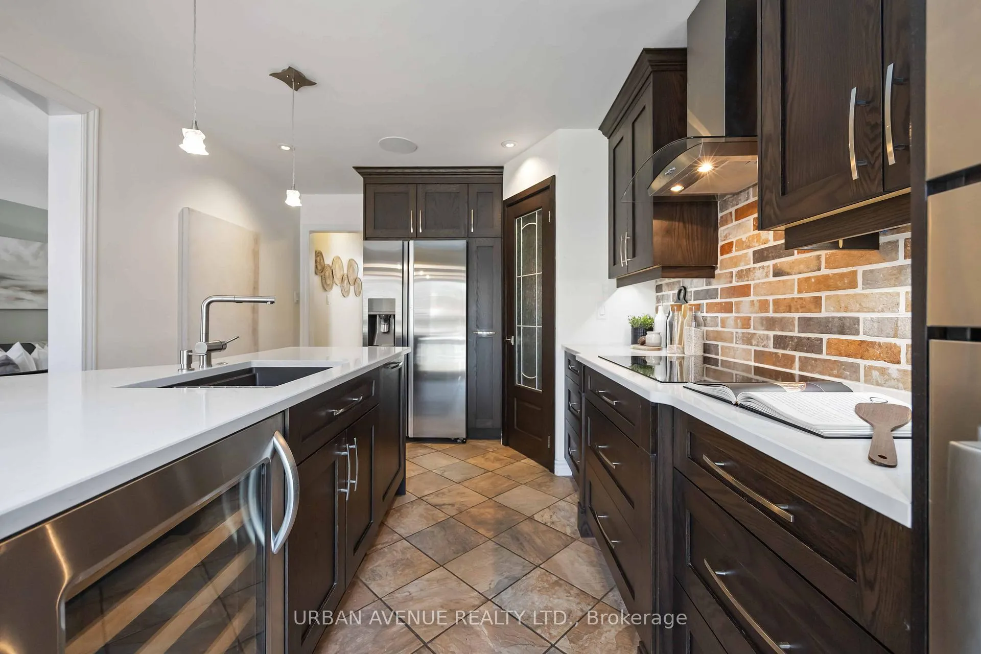 Photo 17 of 711 Cowan Circle, Pickering, Rosebank — HOMEH