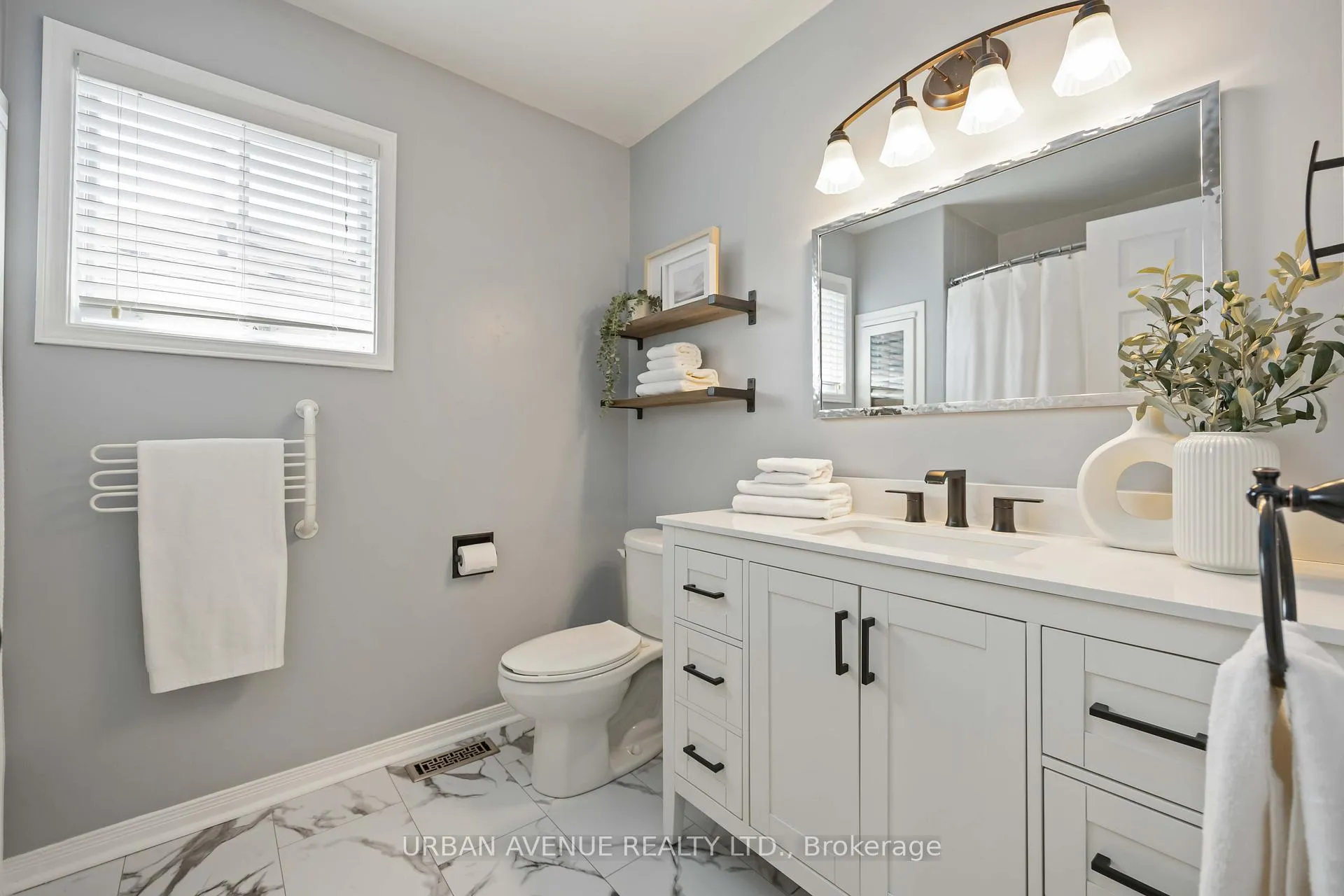 Photo 28 of 711 Cowan Circle, Pickering, Rosebank — HOMEH
