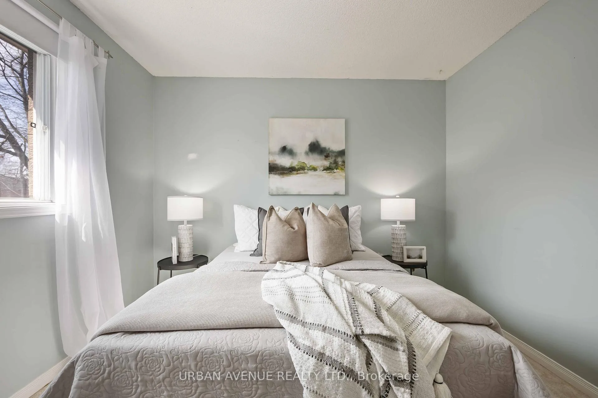 Photo 32 of 711 Cowan Circle, Pickering, Rosebank — HOMEH