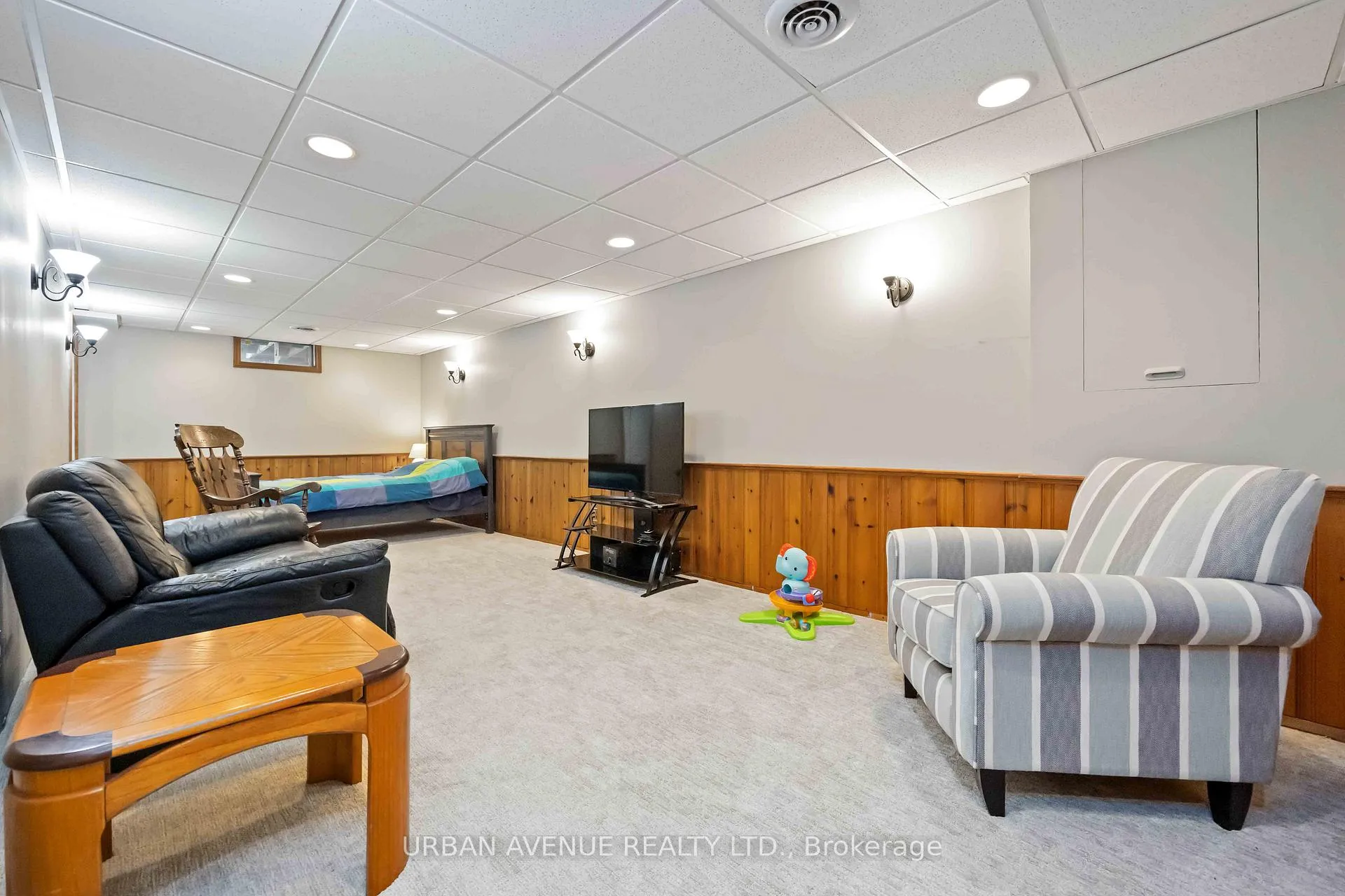 Photo 39 of 711 Cowan Circle, Pickering, Rosebank — HOMEH