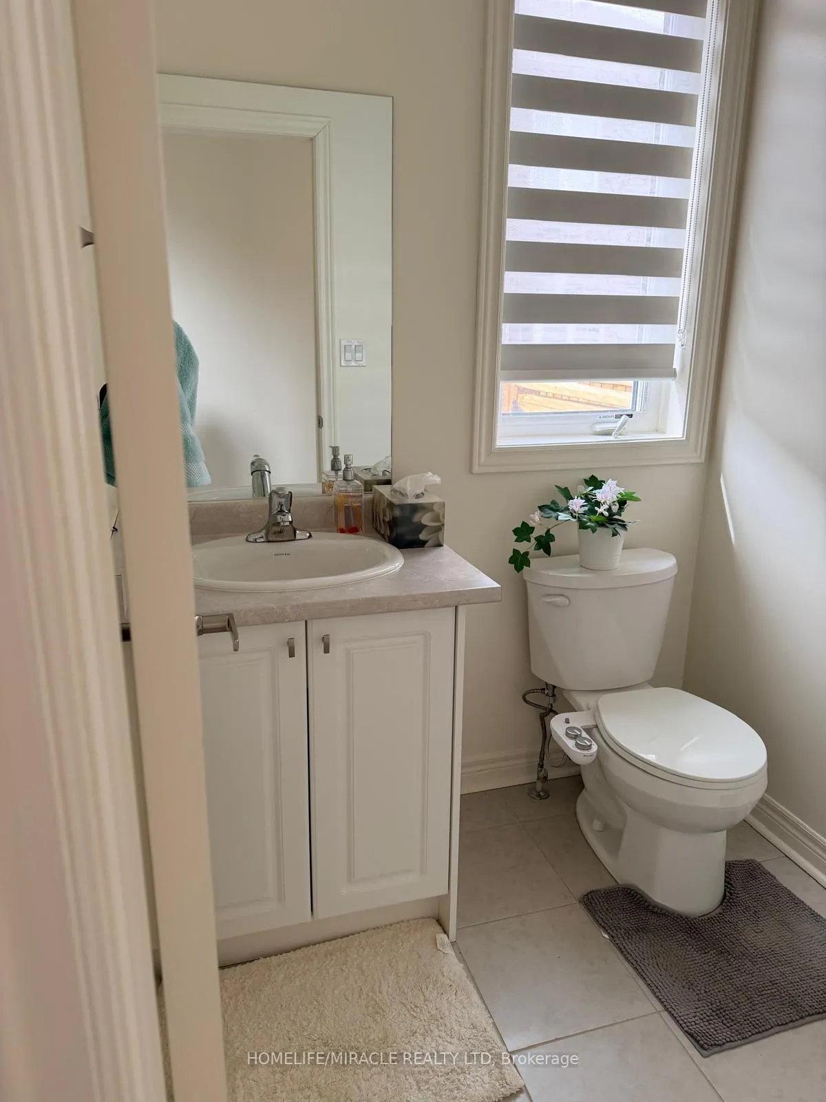 Photo 6 of 1218 Jim Brewster Circle, Oshawa, Windfields — HOMEH