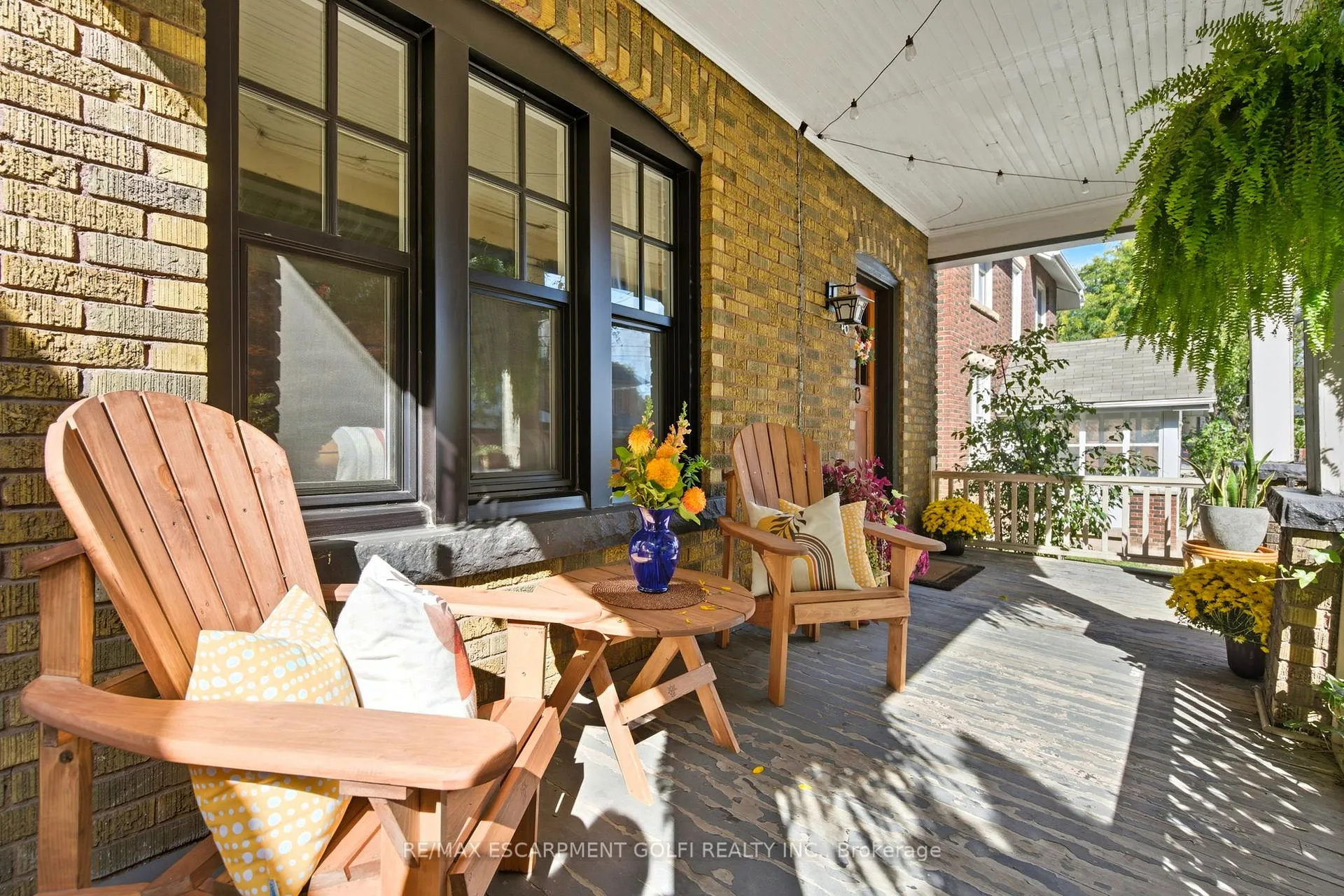 Photo 4 of 16 Burris Street, Hamilton, Gibson — HOMEH