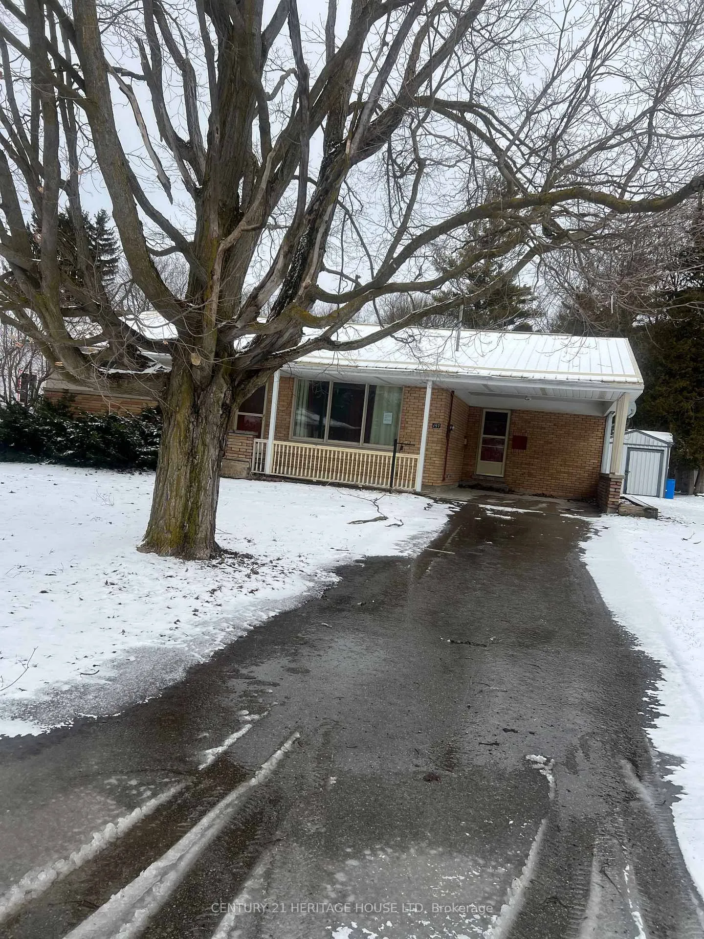 Photo 3 of 197 King Street S, Minto — HOMEH