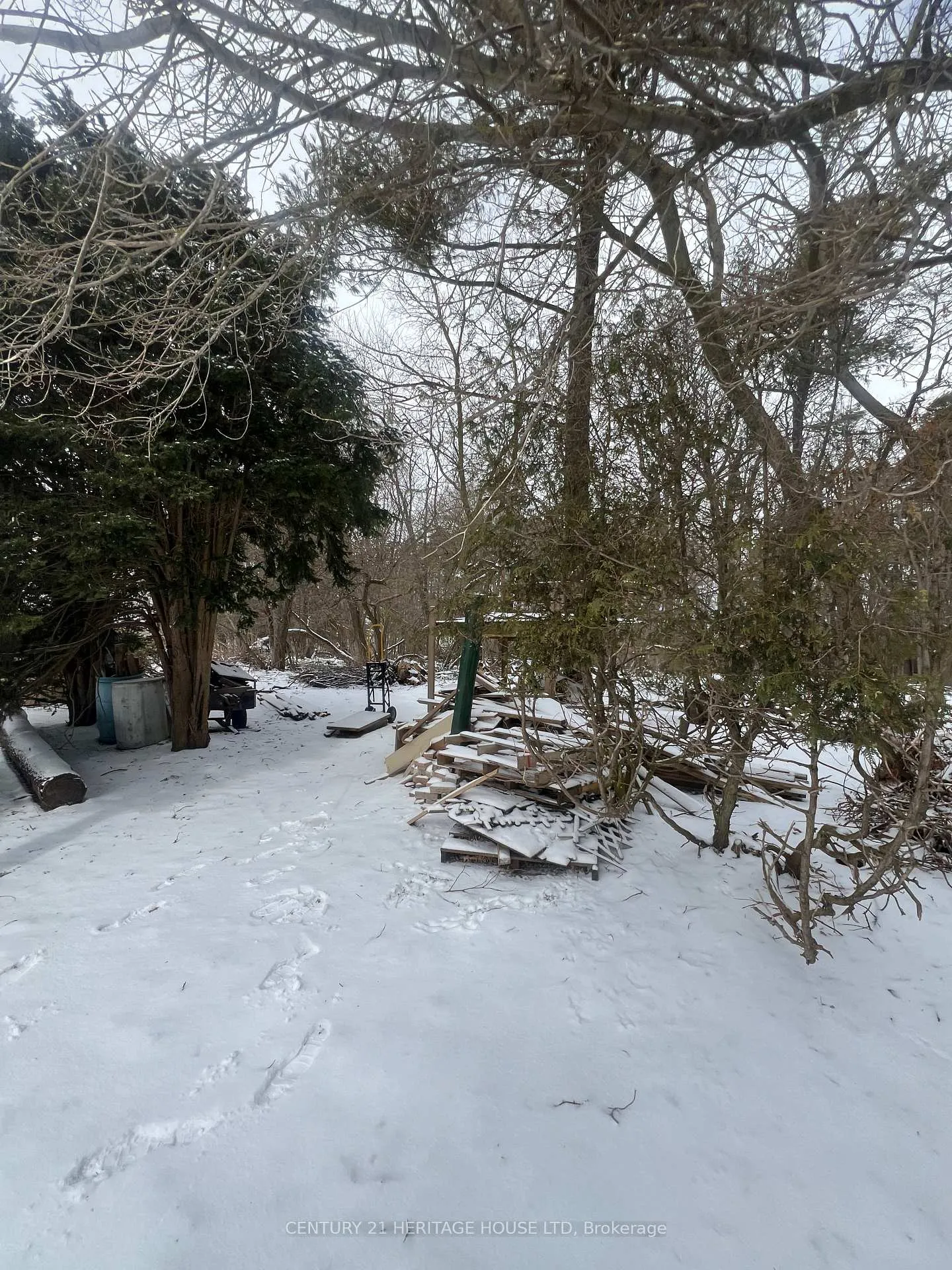 Photo 10 of 197 King Street S, Minto — HOMEH