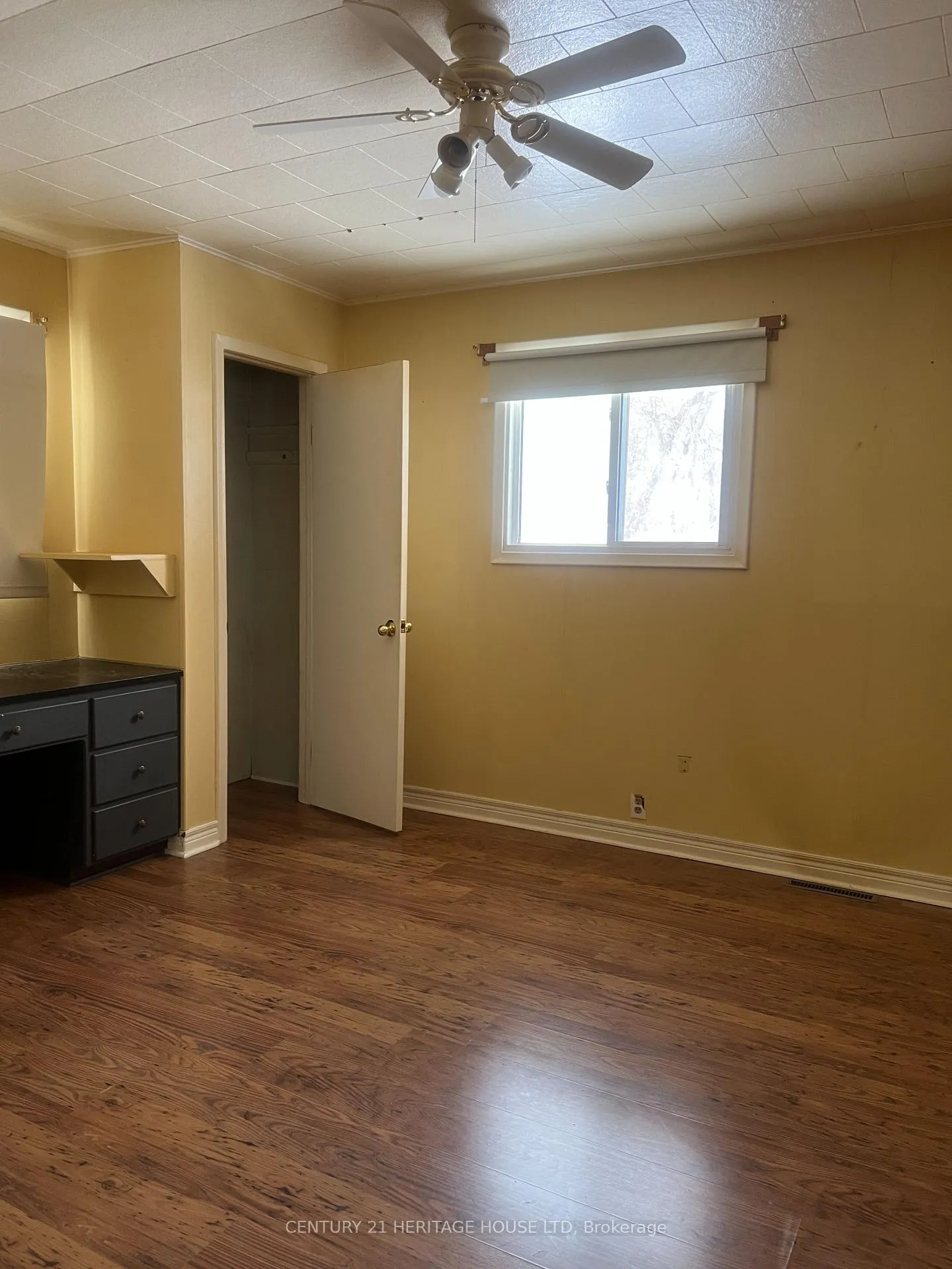 Photo 27 of 197 King Street S, Minto — HOMEH