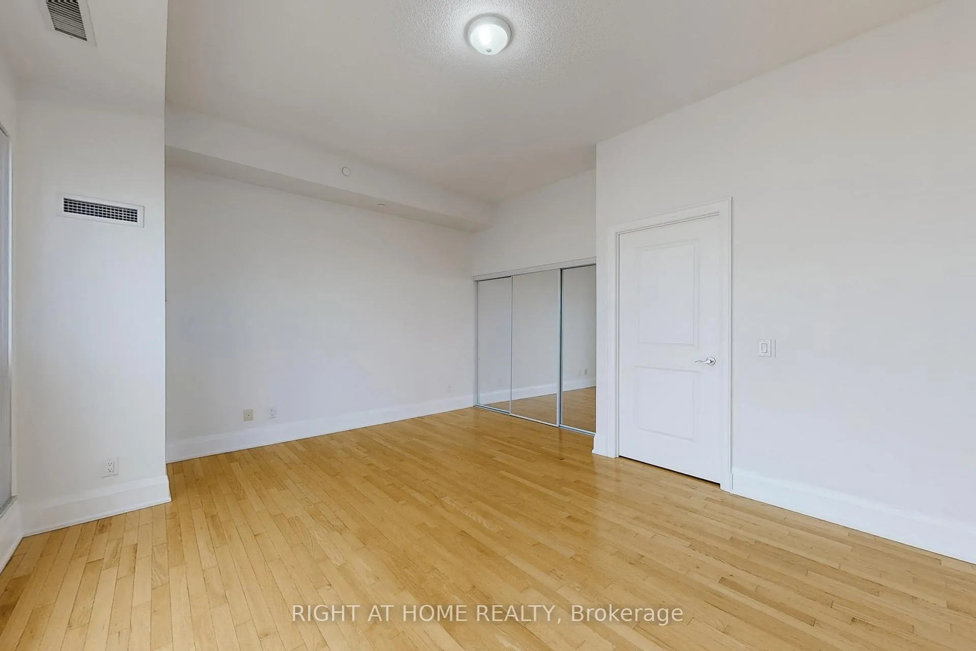 Photo 21 of Unit UPH6, 9500 Markham Road, Markham, Wismer — HOMEH
